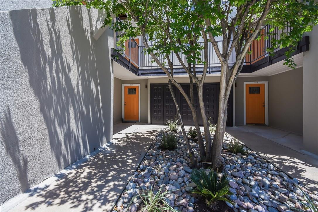 935 La Posada Dr # 142, Austin, TX 78752