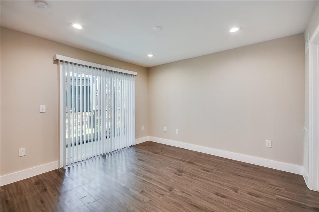 935 La Posada Dr # 142, Austin, TX 78752