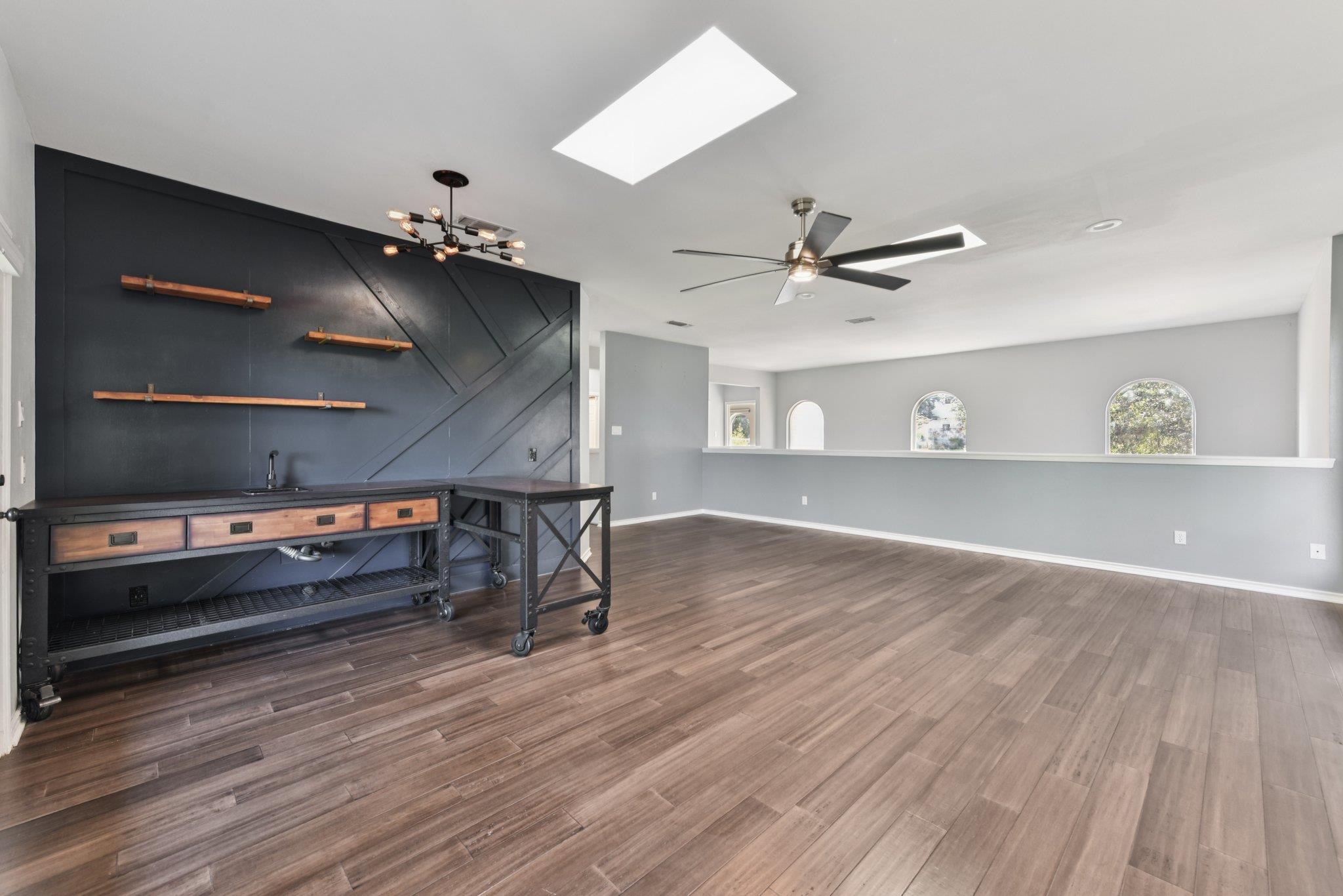 319 Hazeltine Dr, Lakeway, TX 78734