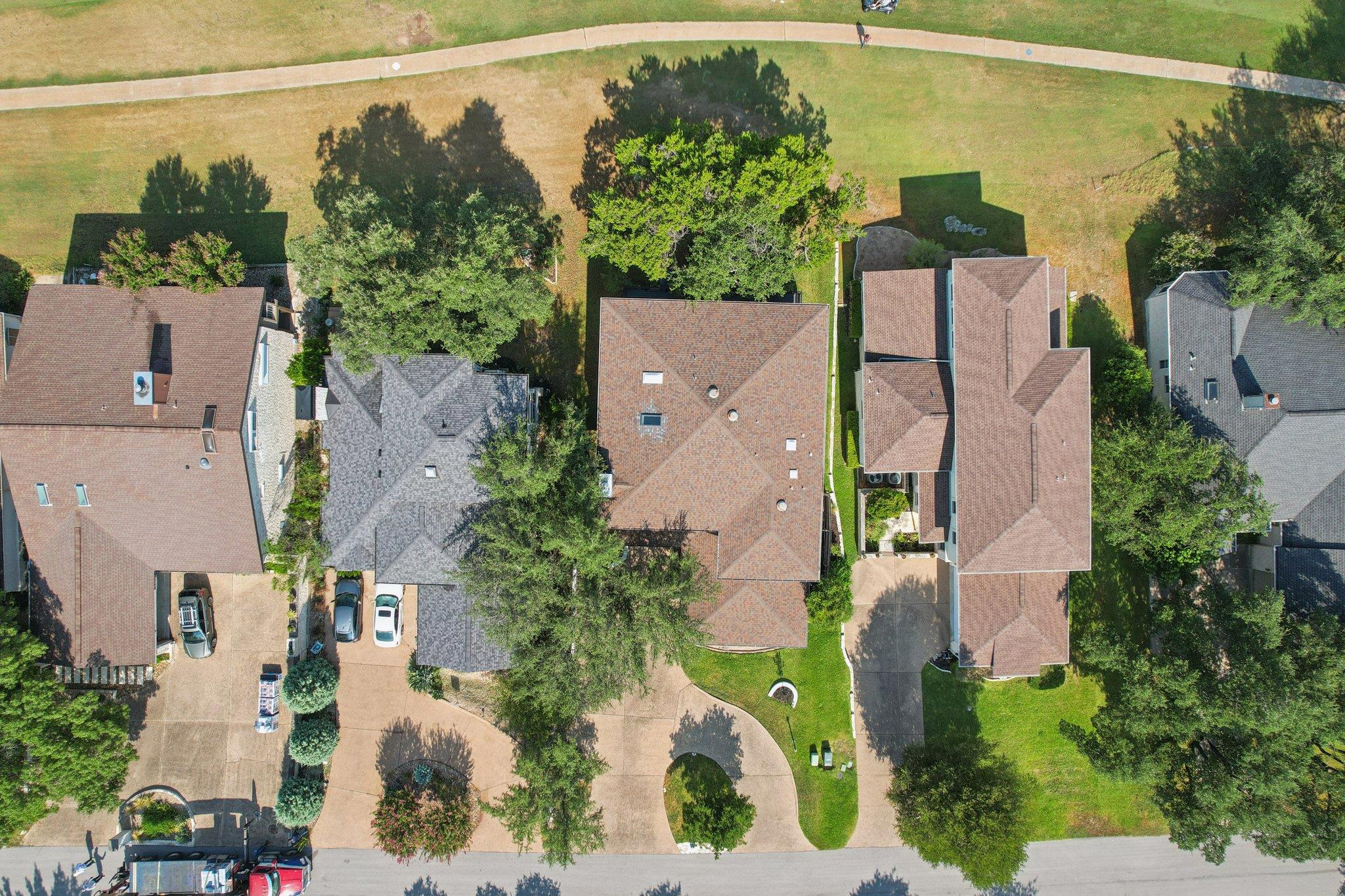 319 Hazeltine Dr, Lakeway, TX 78734