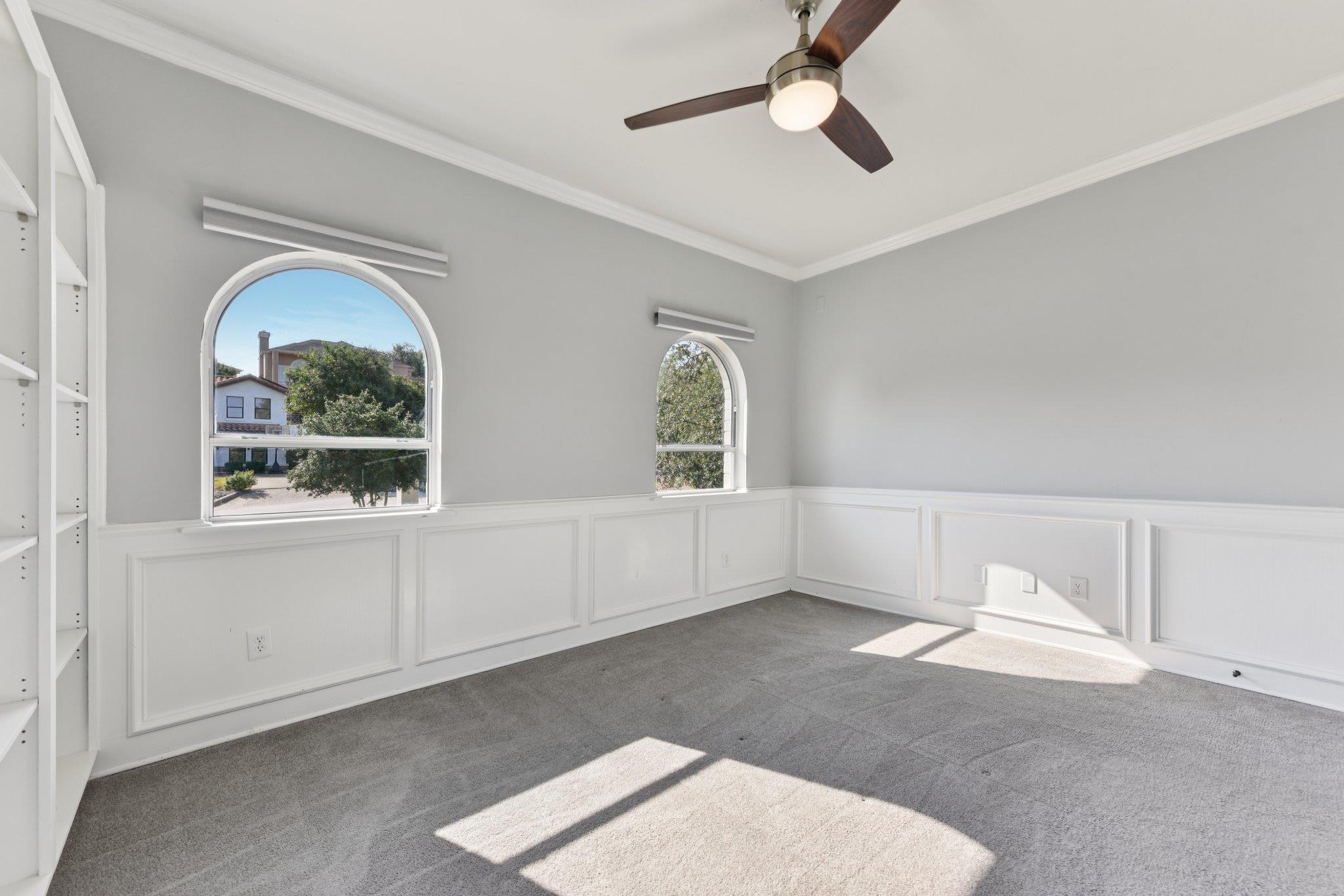 319 Hazeltine Dr, Lakeway, TX 78734