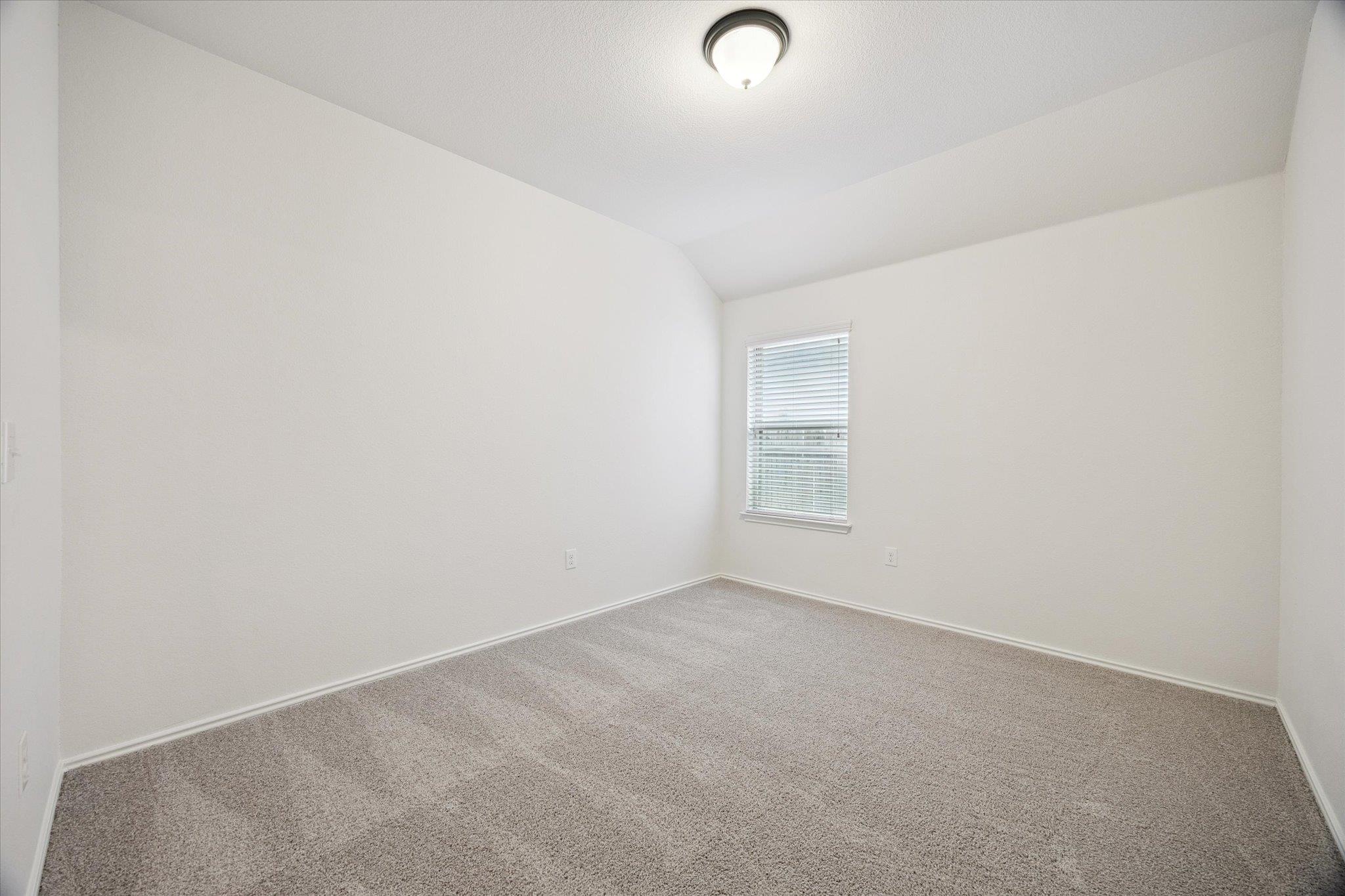 347 Noddy Rd, Buda, TX 78610