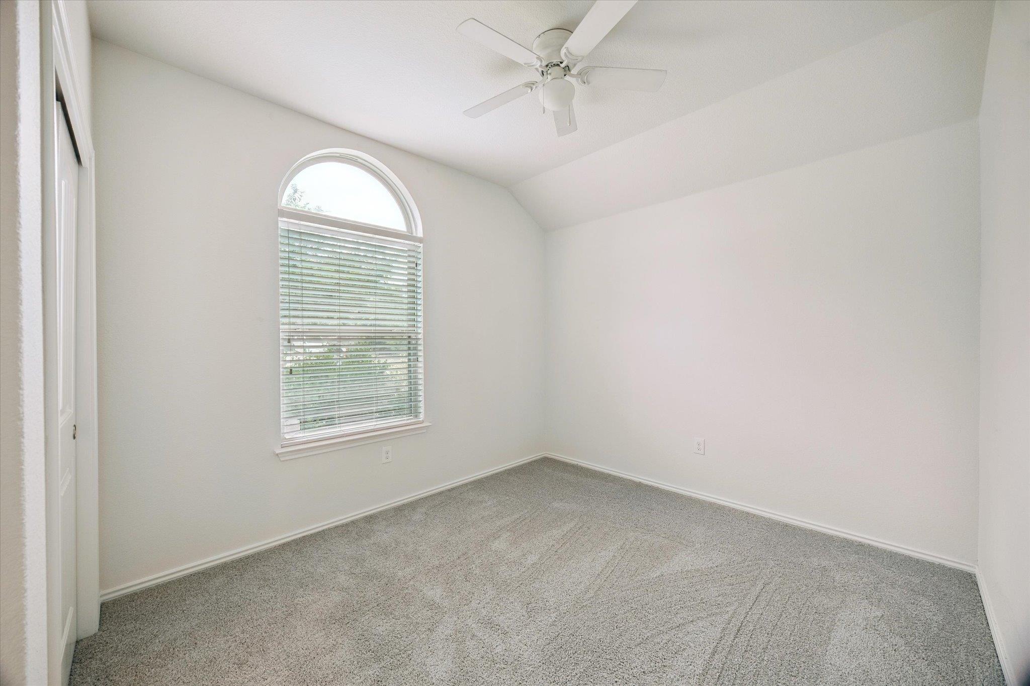 347 Noddy Rd, Buda, TX 78610