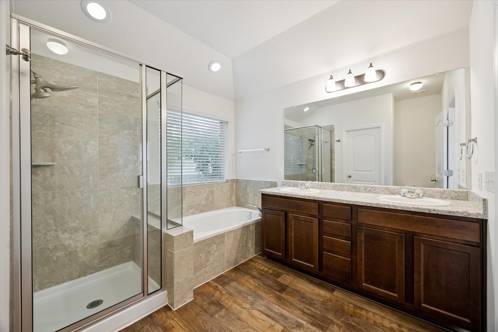 347 Noddy Rd, Buda, TX 78610