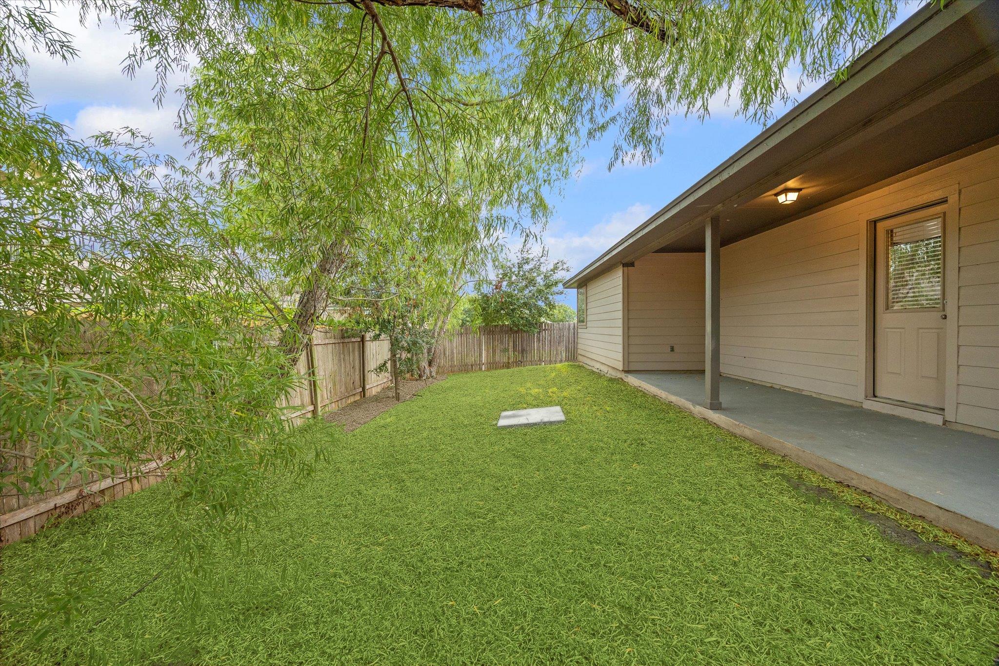 347 Noddy Rd, Buda, TX 78610