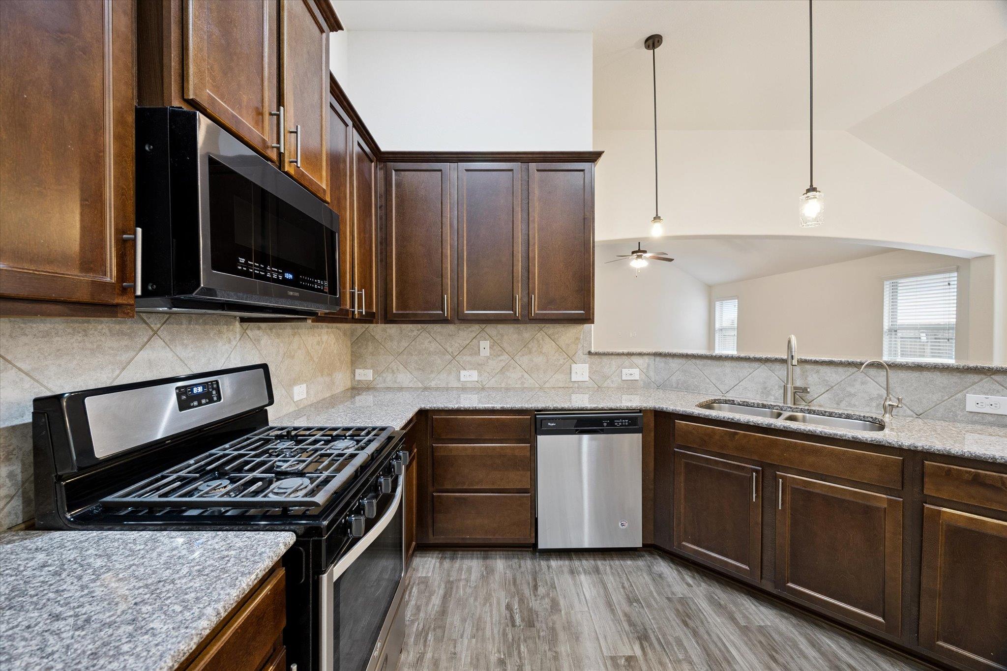 347 Noddy Rd, Buda, TX 78610