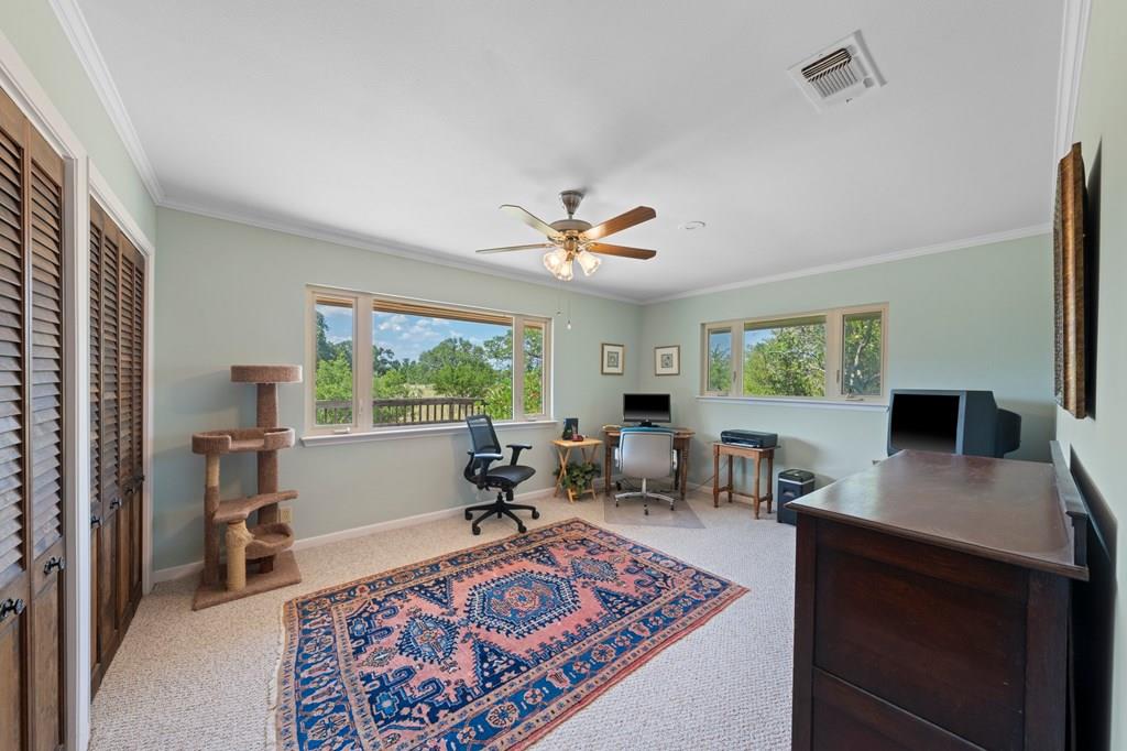 113 Indian Bluff Dr, Kerrville, TX 78028