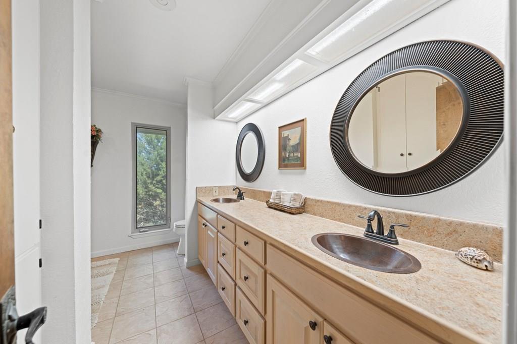 113 Indian Bluff Dr, Kerrville, TX 78028