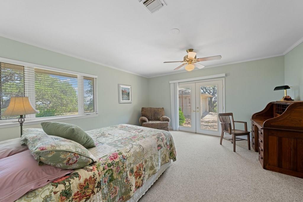 113 Indian Bluff Dr, Kerrville, TX 78028