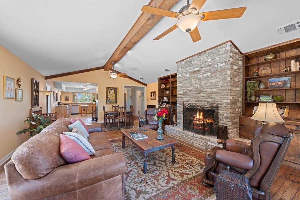 113 Indian Bluff Dr, Kerrville, TX 78028