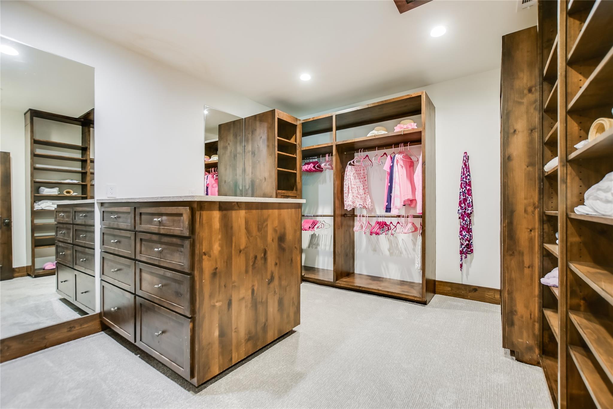 104 The Hills Ln, Horseshoe Bay, TX 78657