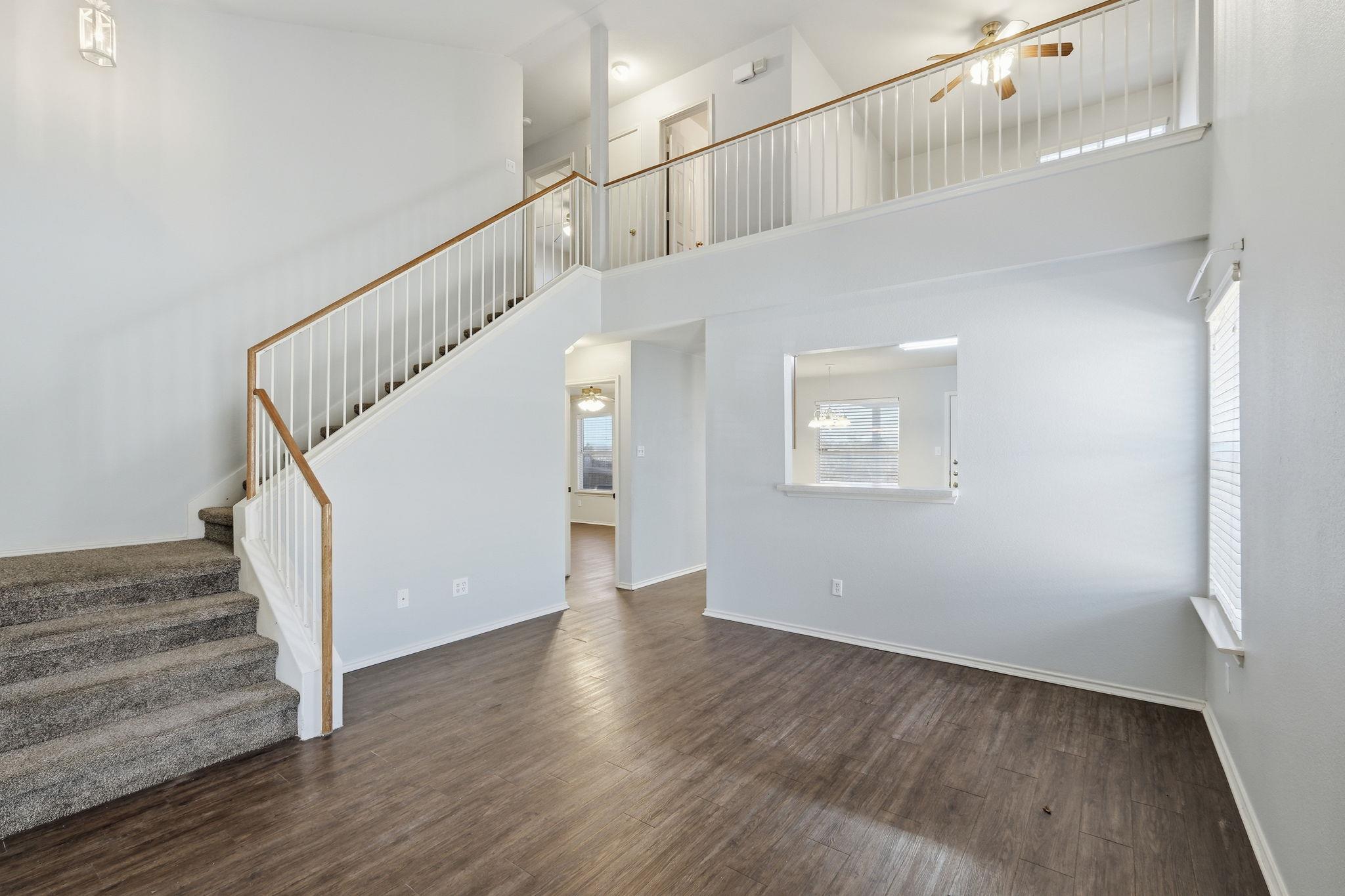 13516 Lyndon B. Johnson, Manor, TX 78653