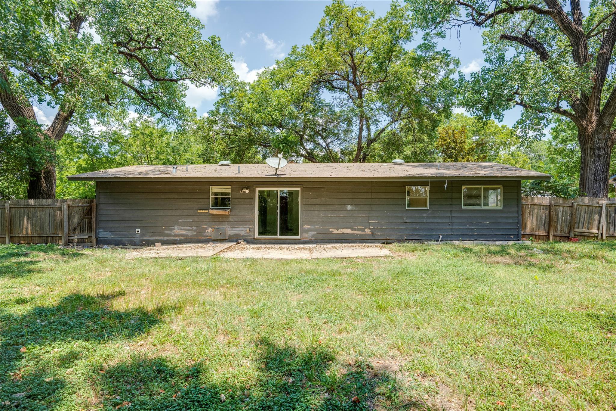 809 Neans Dr, Austin, TX 78758