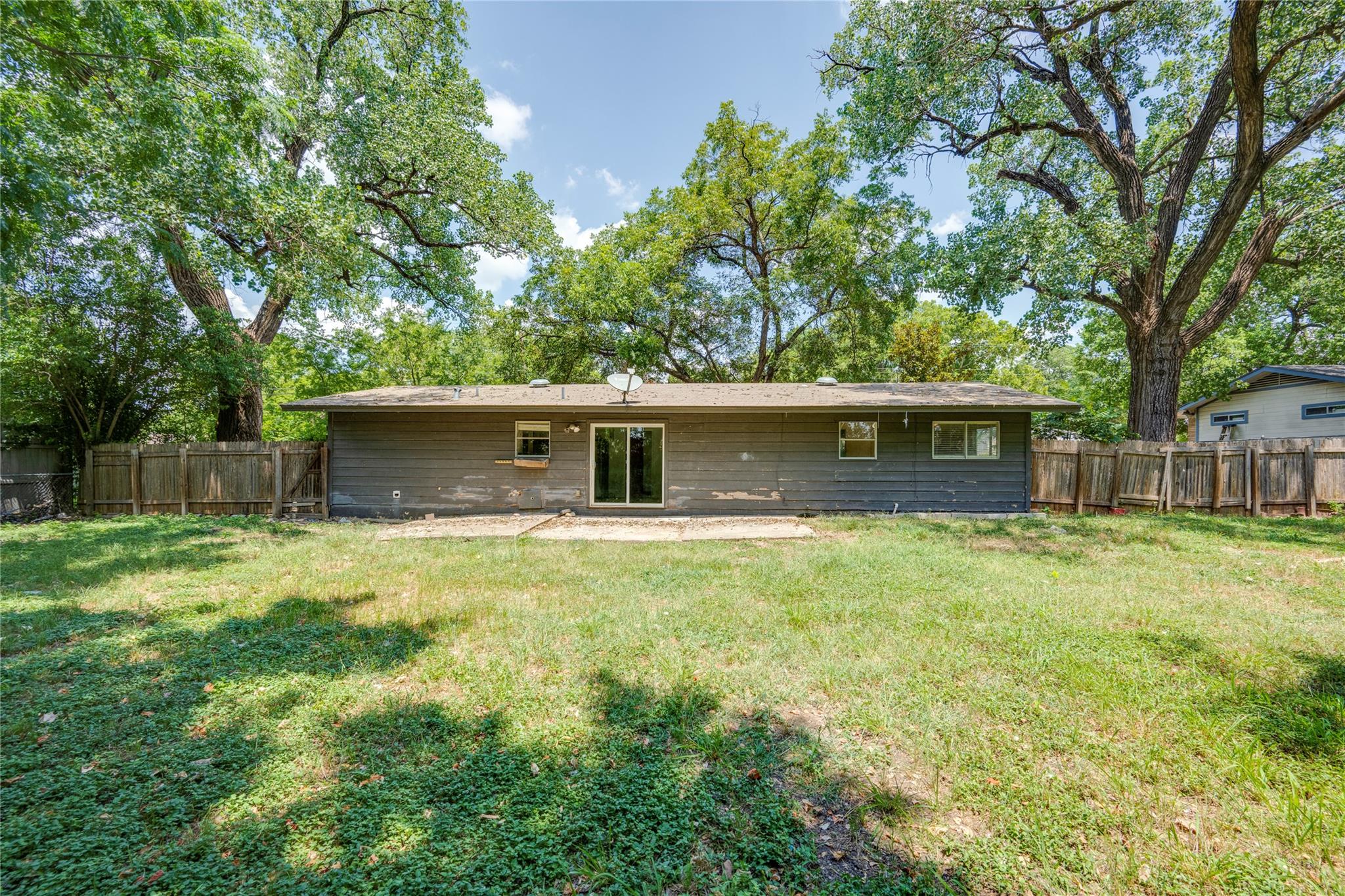 809 Neans Dr, Austin, TX 78758