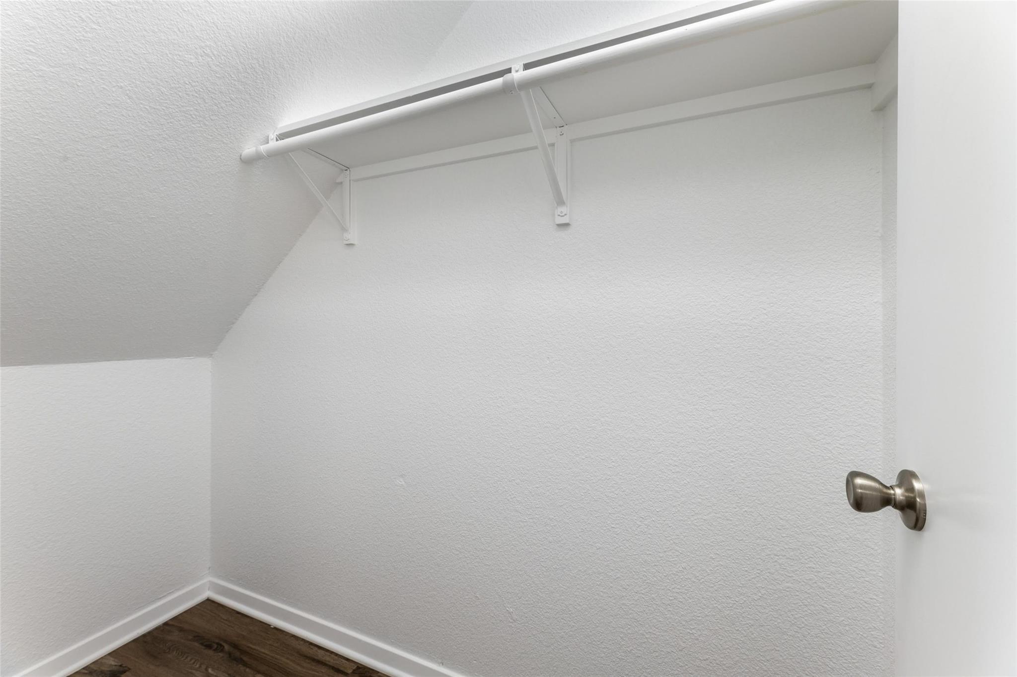 210 Lake Dr W # 116, Taylor, TX 76574