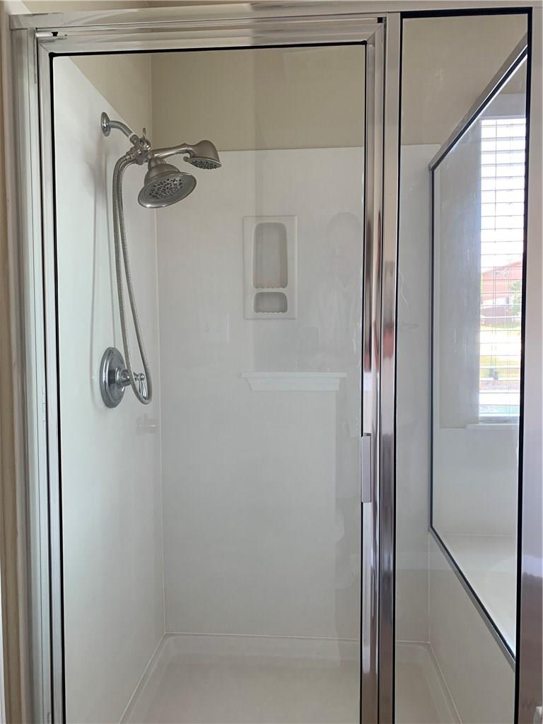 151 Chickadee Cv, Kyle, TX 78640