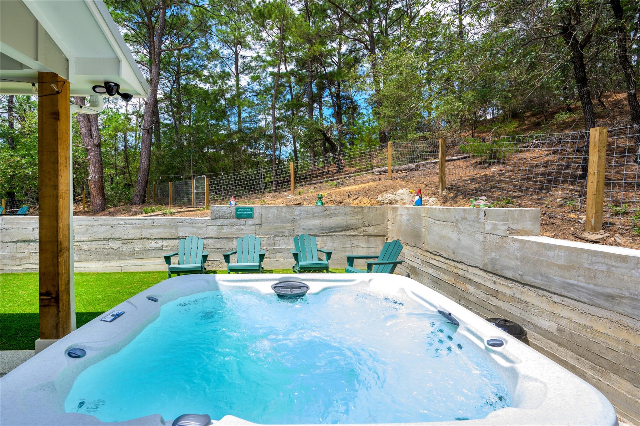 170 Akaloa Ln, Bastrop, TX 78602