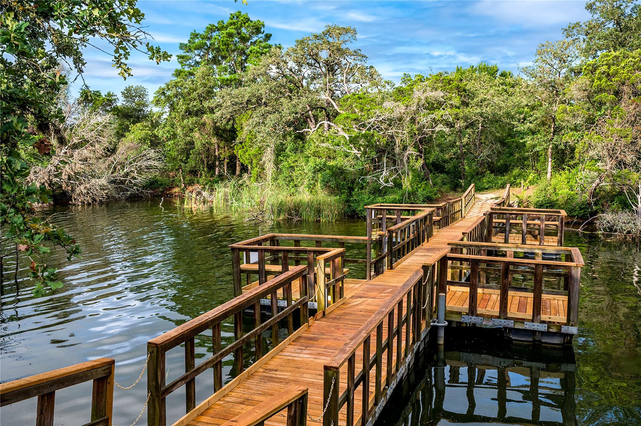 170 Akaloa Ln, Bastrop, TX 78602