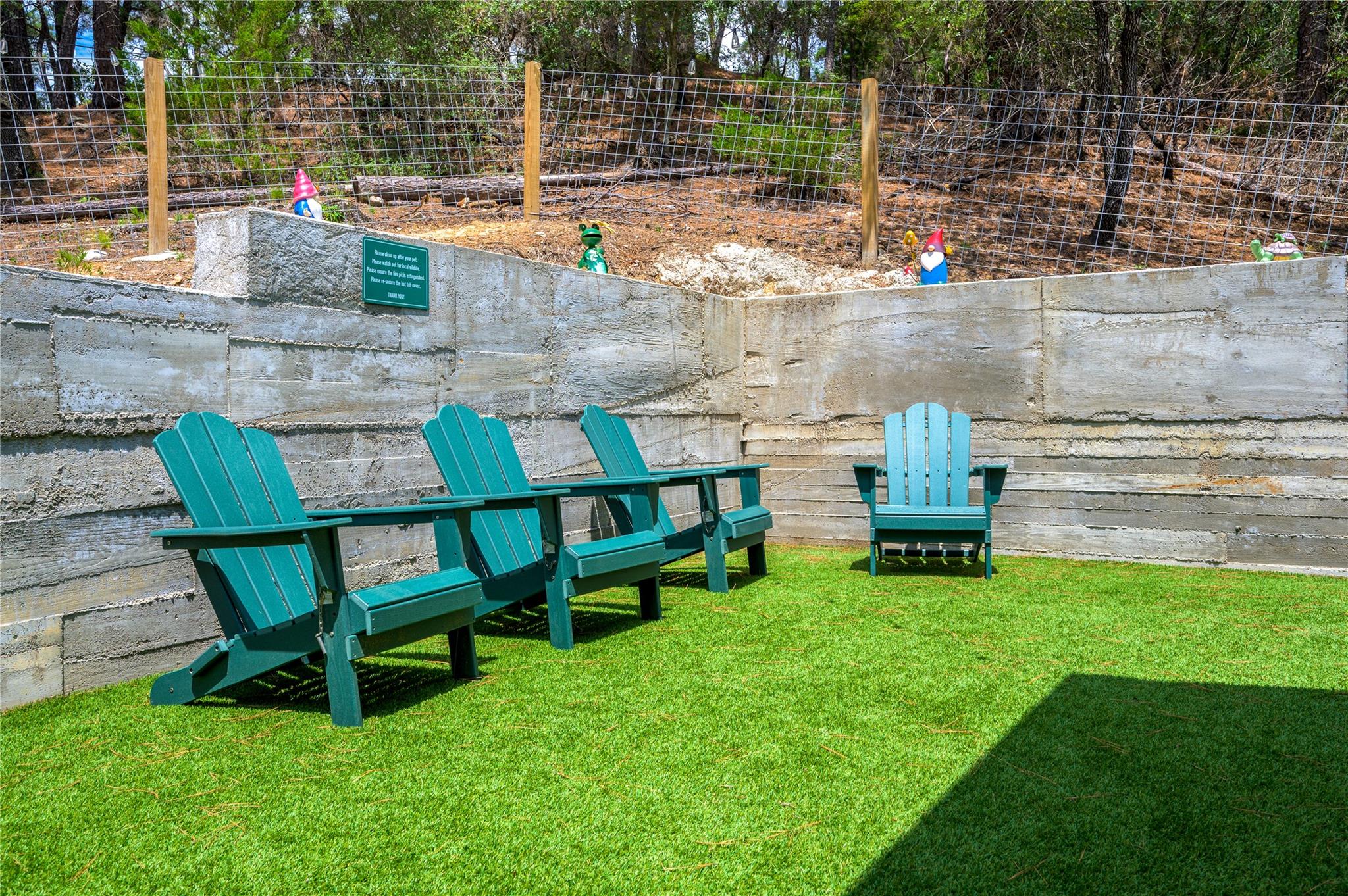 170 Akaloa Ln, Bastrop, TX 78602