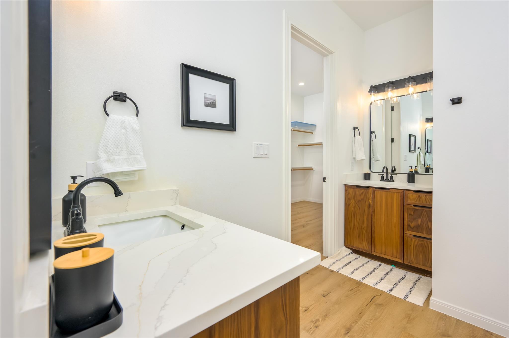 170 Akaloa Ln, Bastrop, TX 78602