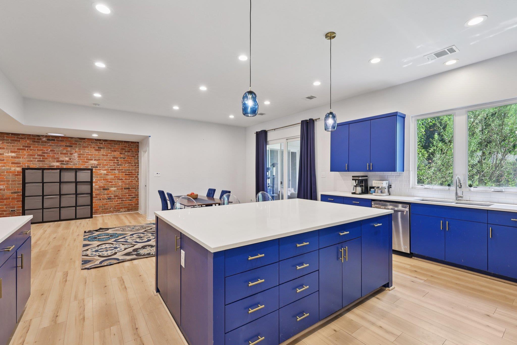 3205 Skylark Dr, Austin, TX 78757