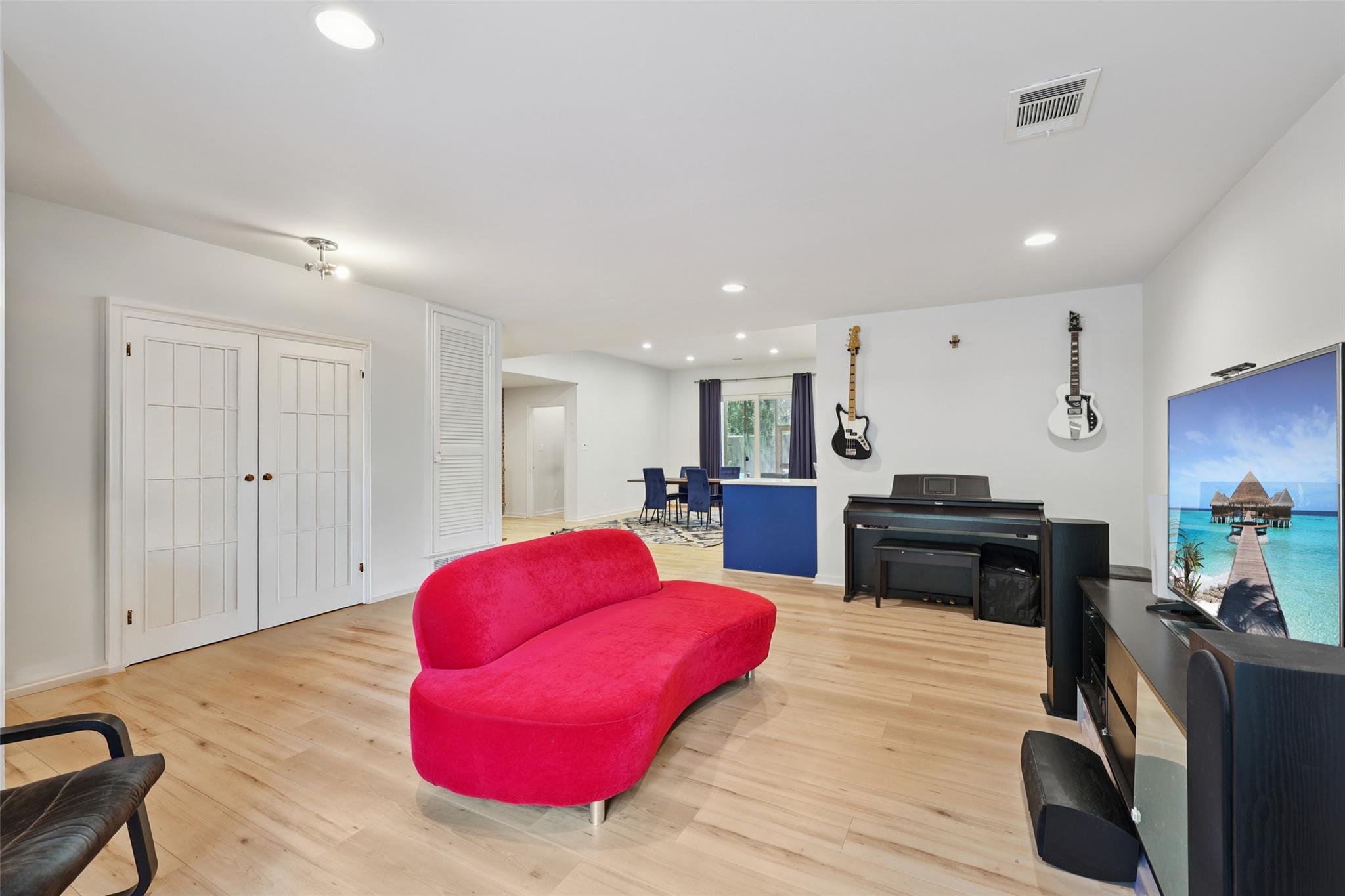 3205 Skylark Dr, Austin, TX 78757