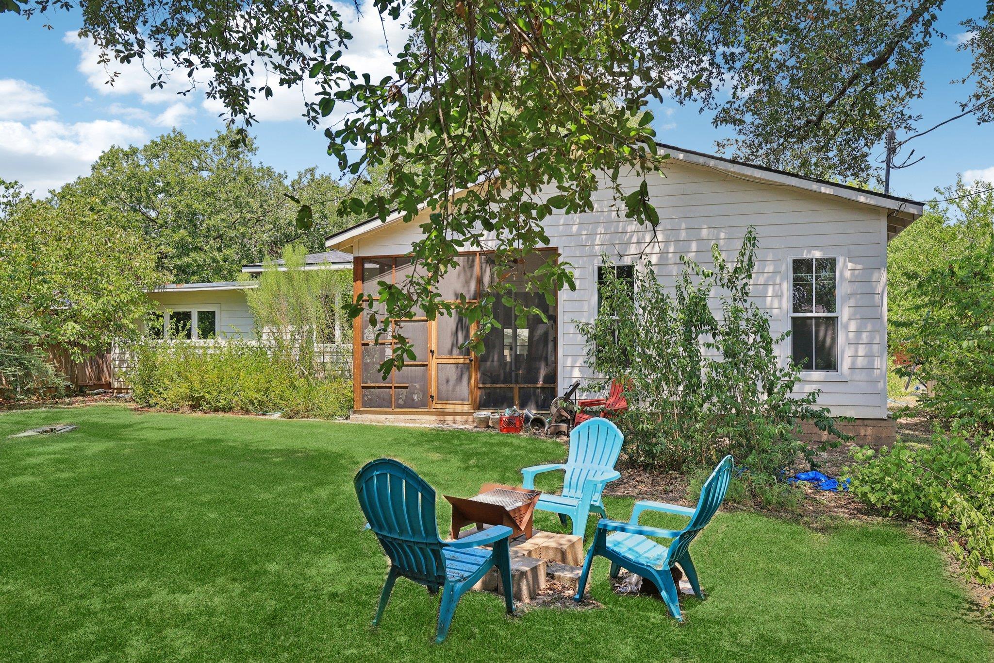 3205 Skylark Dr, Austin, TX 78757