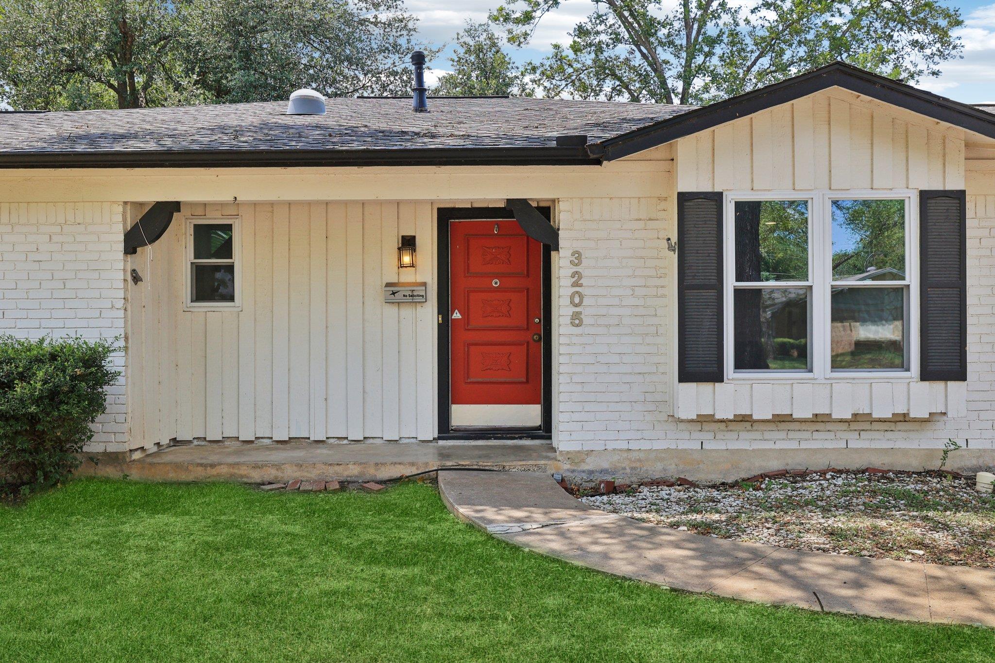 3205 Skylark Dr, Austin, TX 78757