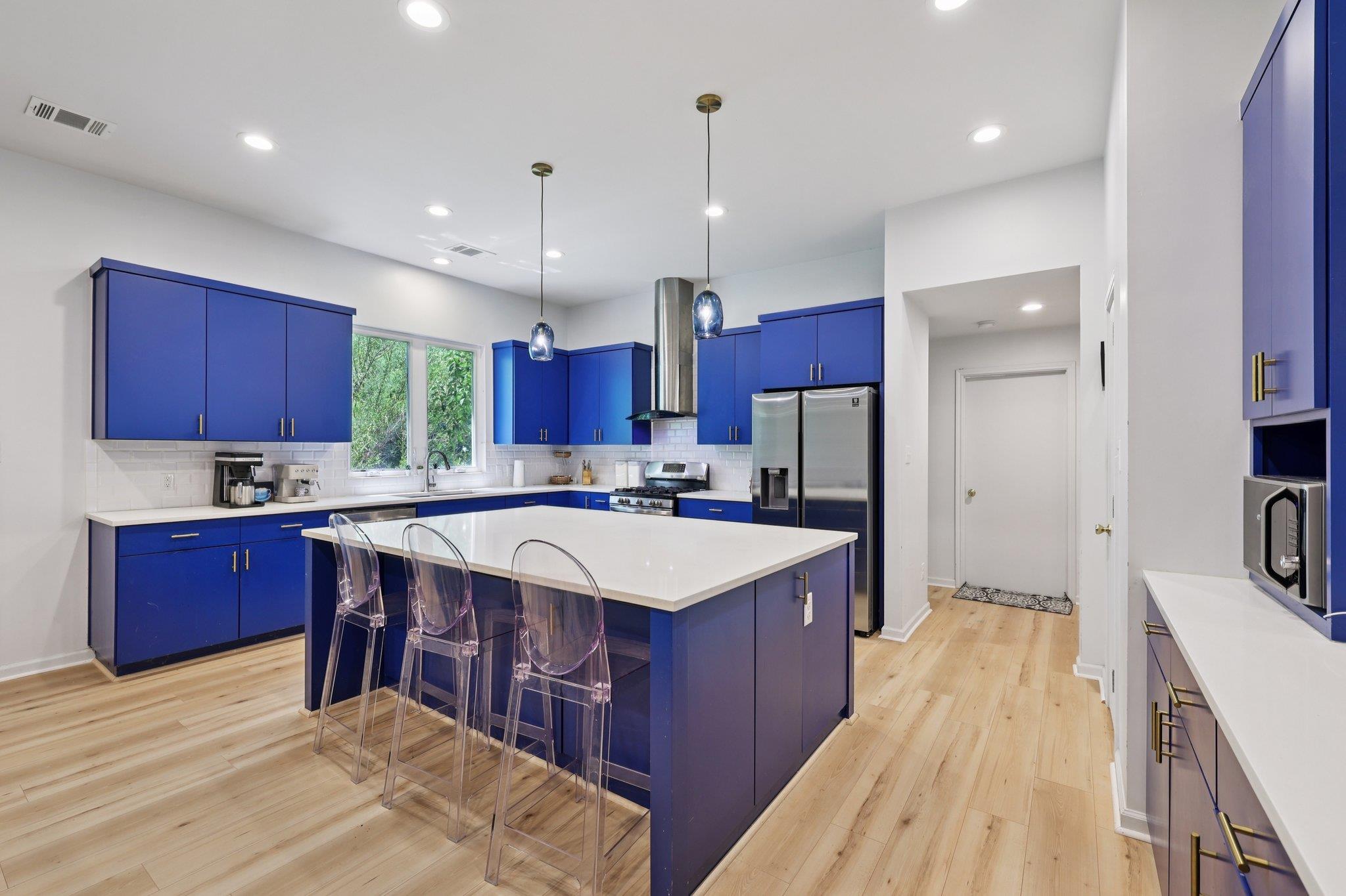 3205 Skylark Dr, Austin, TX 78757