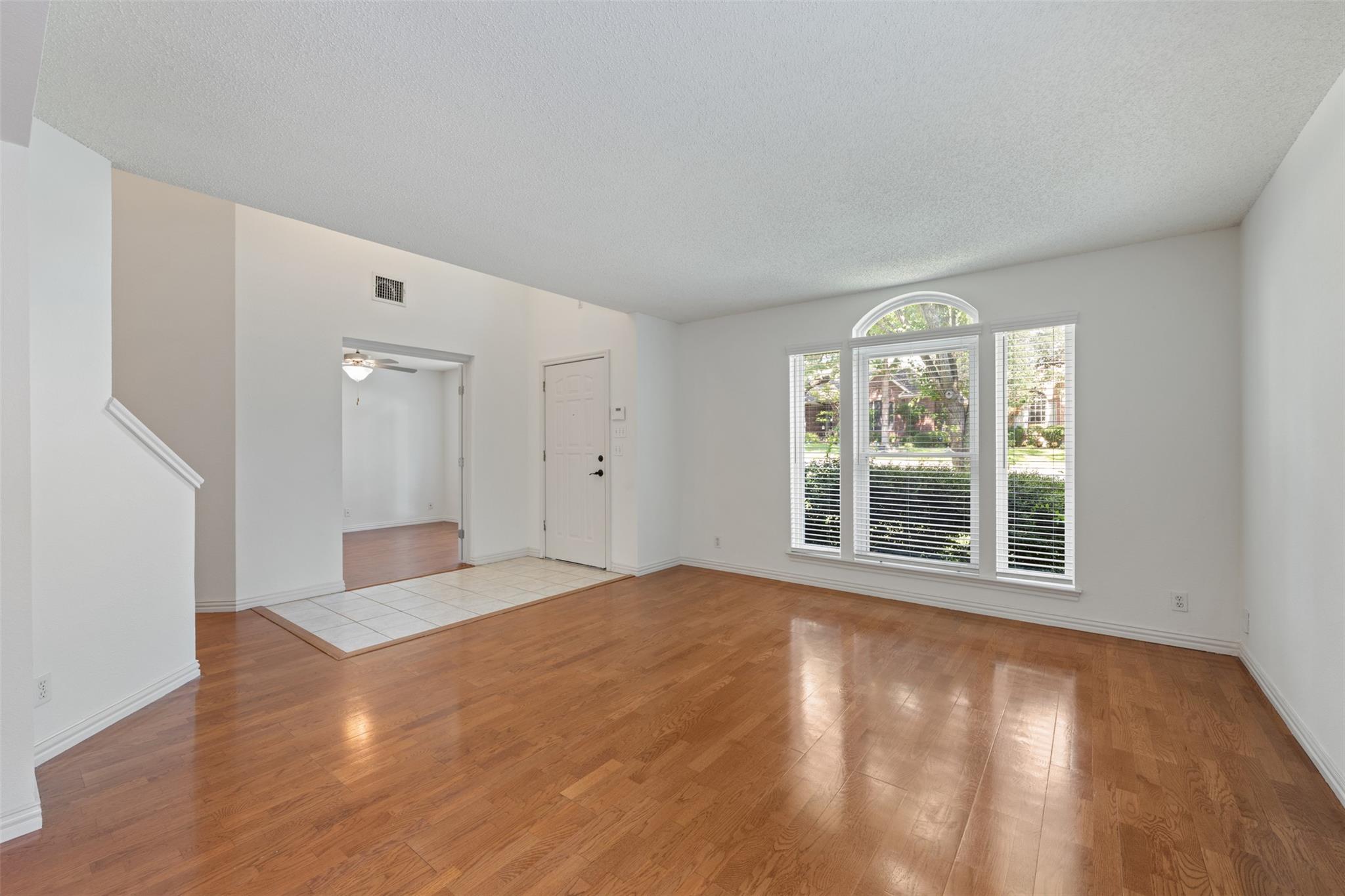 3635 Flora Vista Loop, Round Rock, TX 78681