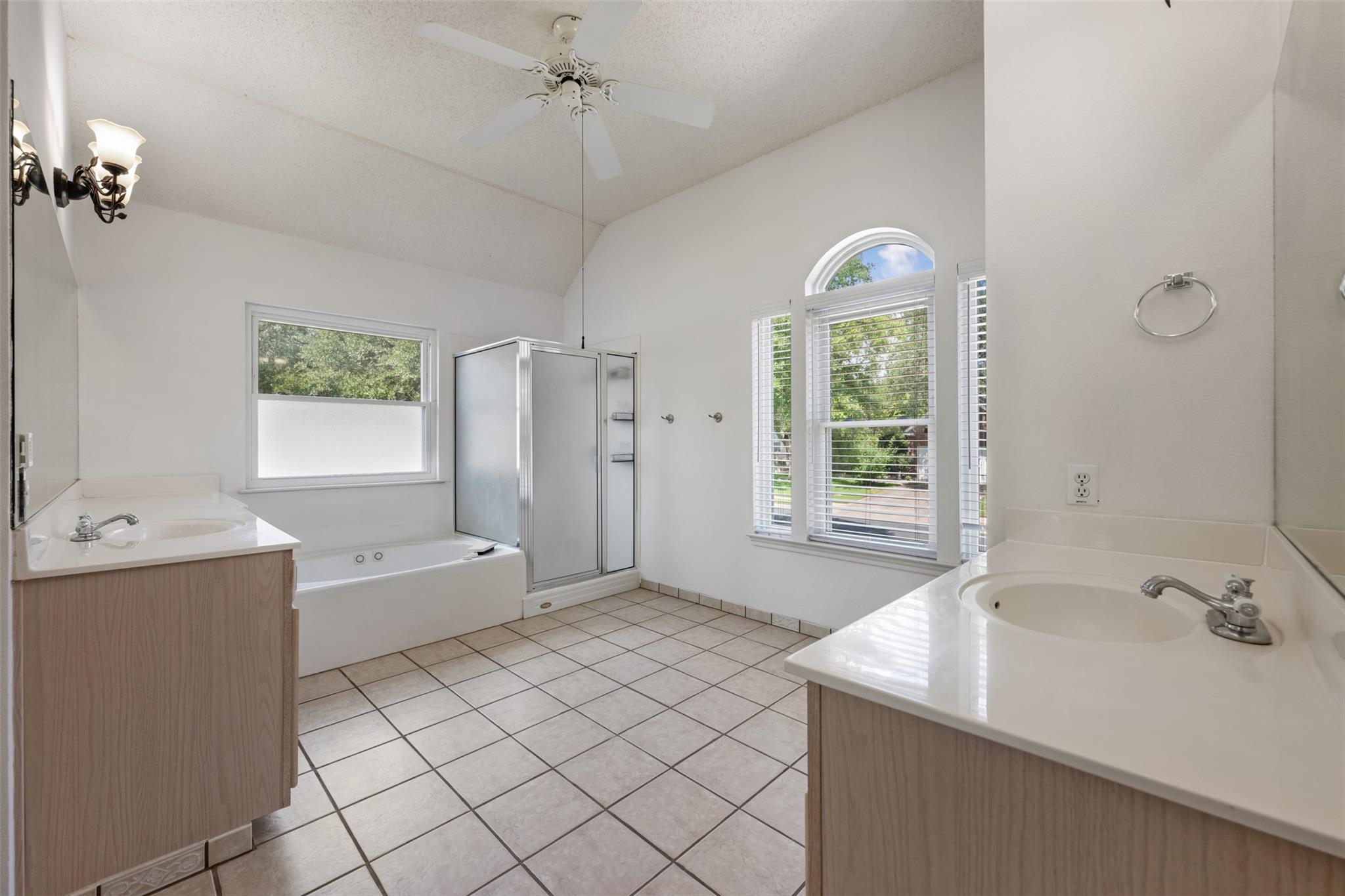 3635 Flora Vista Loop, Round Rock, TX 78681