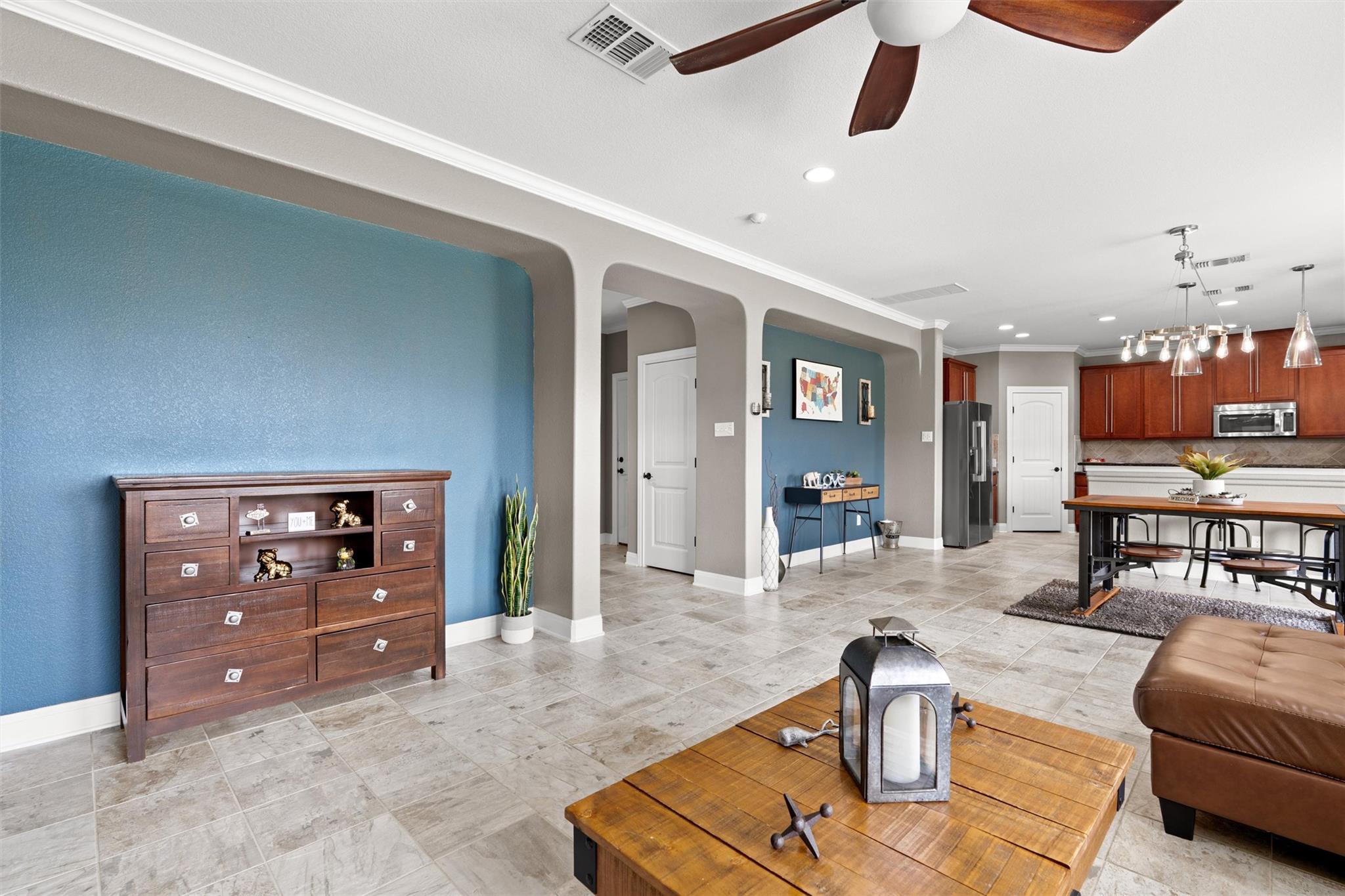 313 Grand Junction Trl, Georgetown, TX 78626