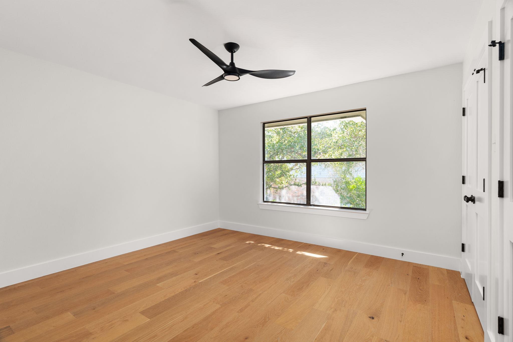 10905 Chateau Hl, Austin, TX 78750