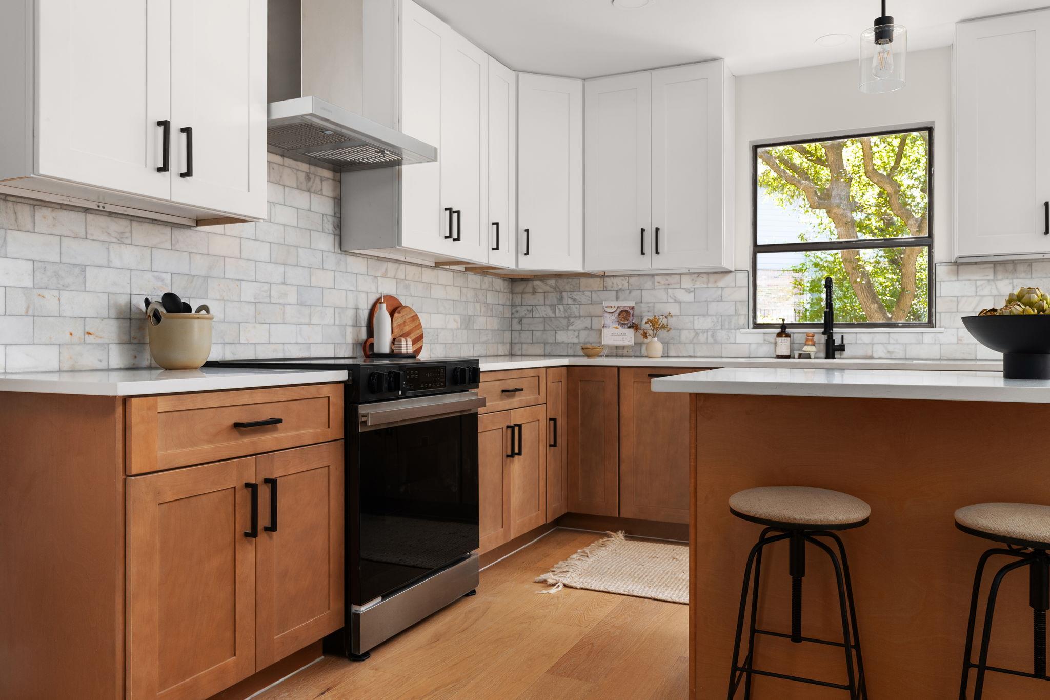 10905 Chateau Hl, Austin, TX 78750