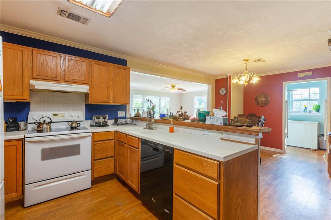 1629 County Road 107 Rd, Hutto, TX 78634