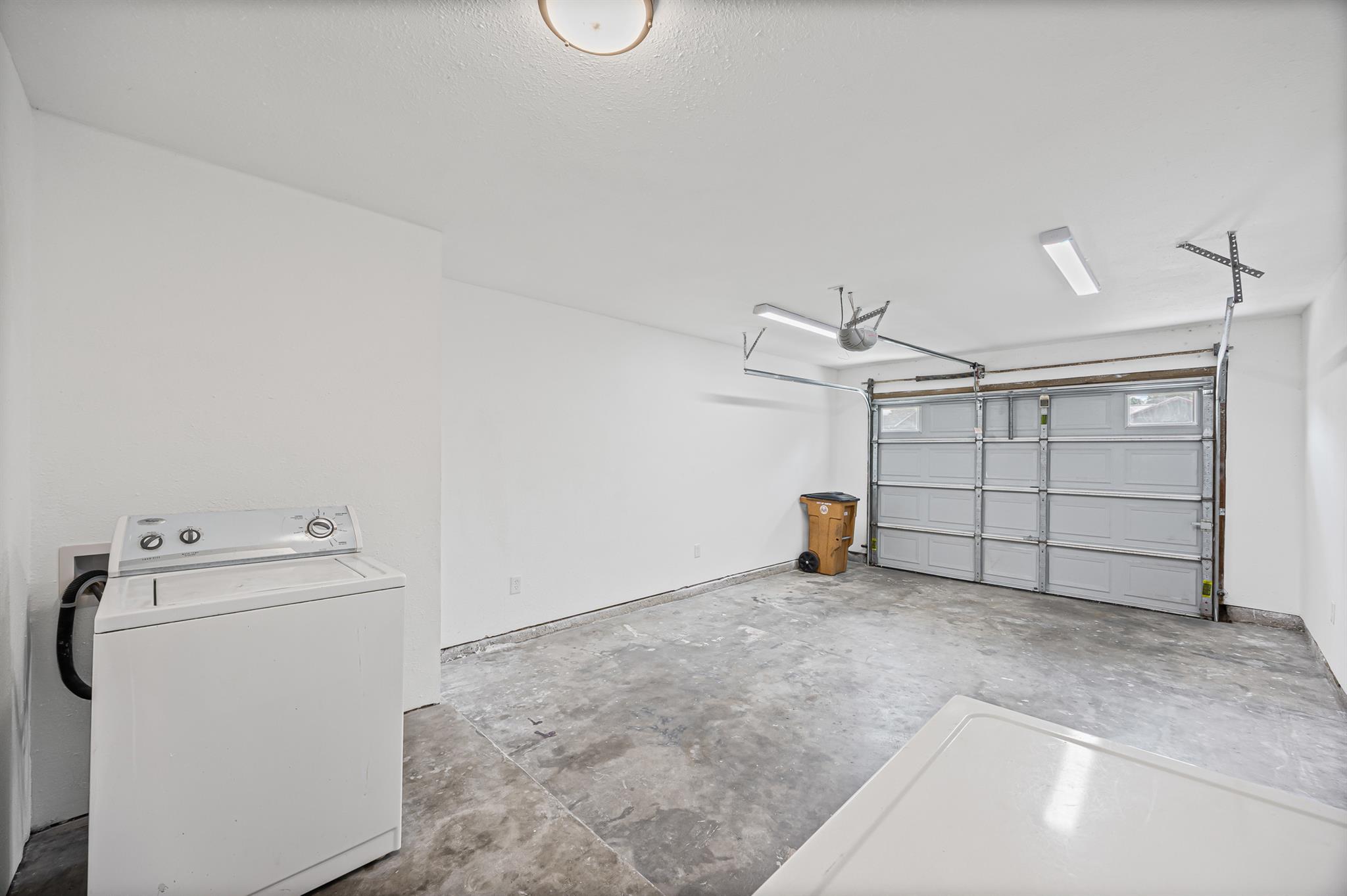 1206 S Trace Dr, Austin, TX 78745