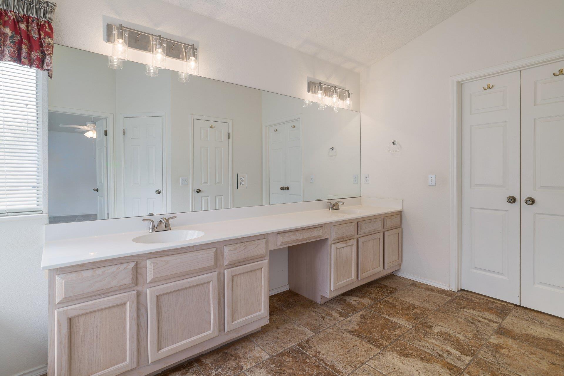 2101 Simbrah Dr, Cedar Park, TX 78613