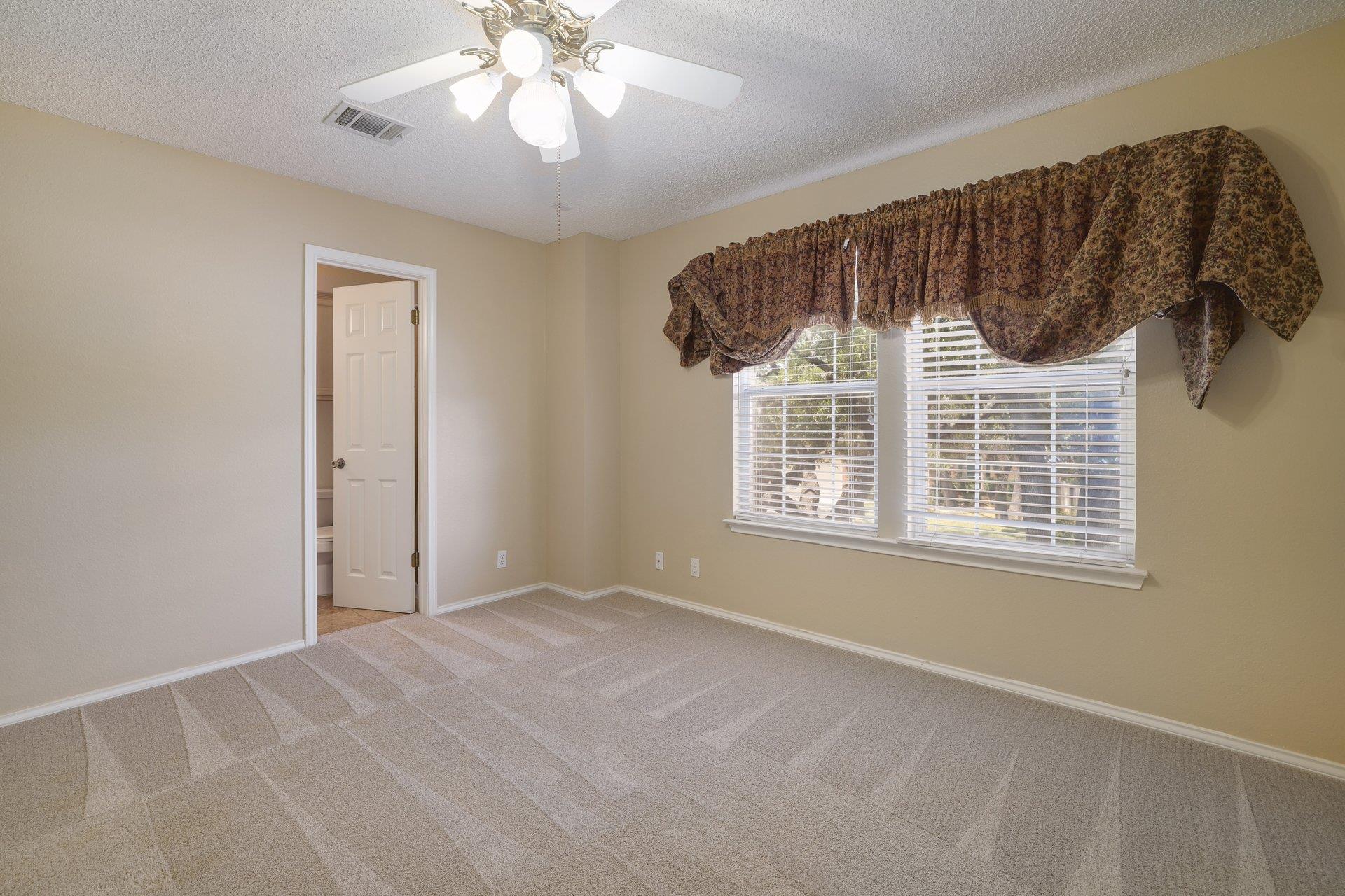 2101 Simbrah Dr, Cedar Park, TX 78613