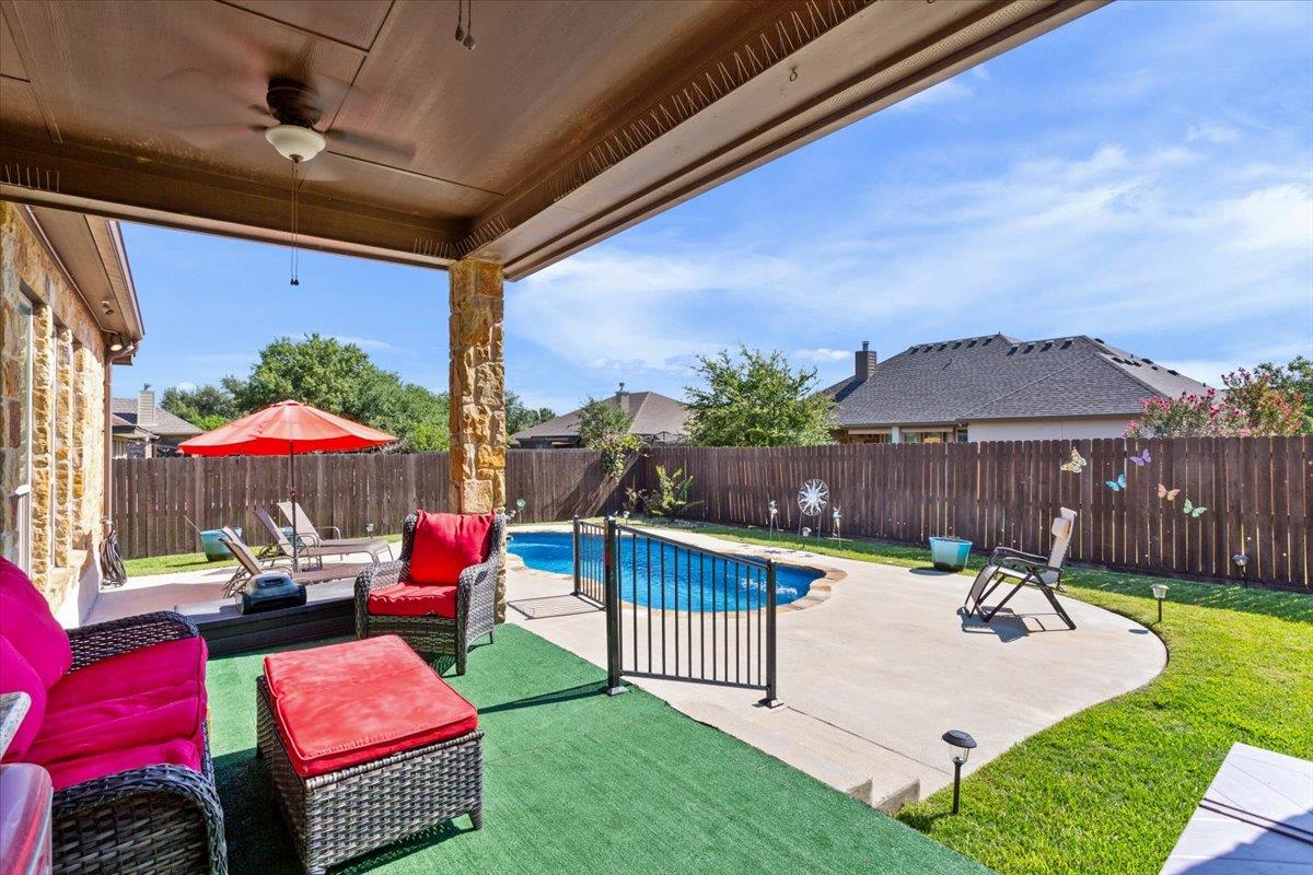 4017 Woodhaven Dr, Nolanville, TX 76559