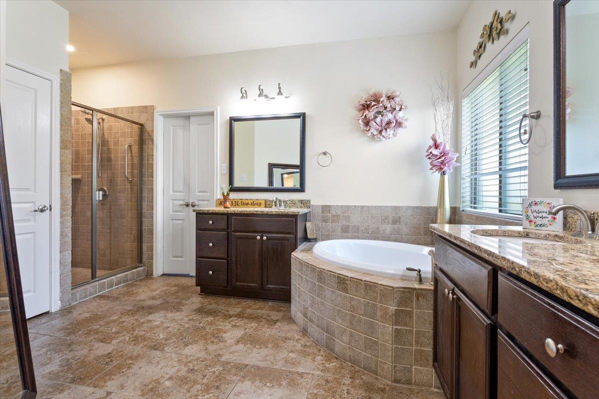 4017 Woodhaven Dr, Nolanville, TX 76559