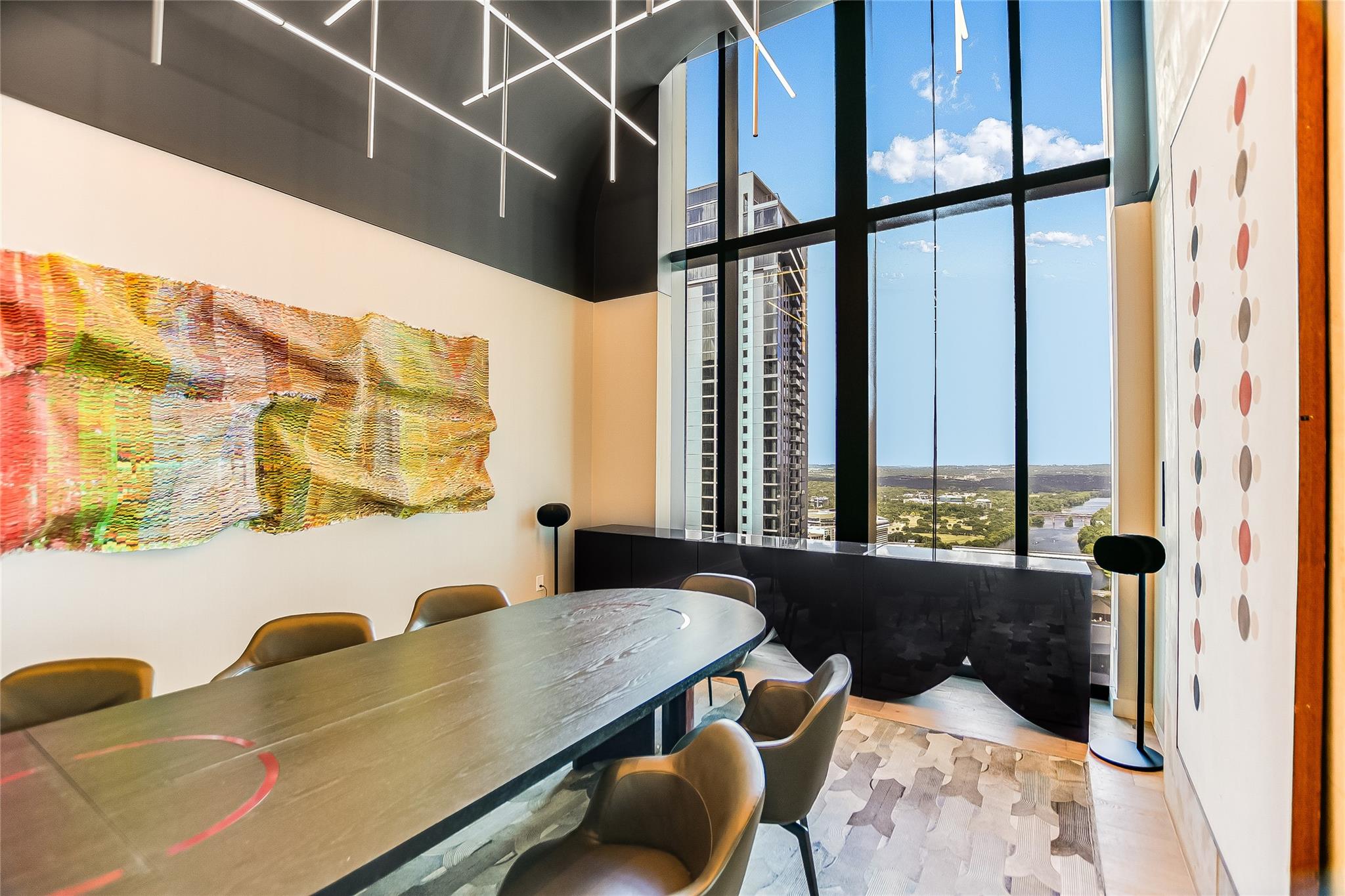 610 Davis St # 3110, Austin, TX 78701