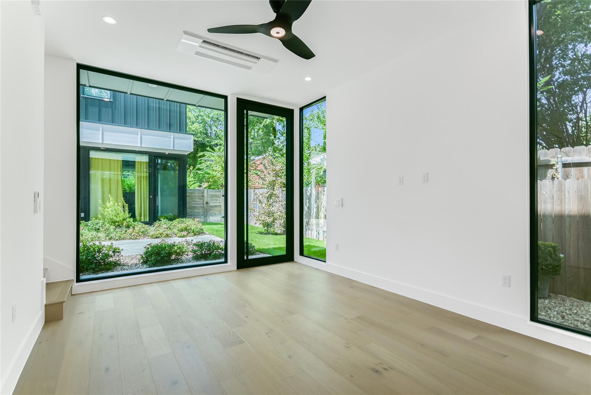 1604 Nash Ave # B, Austin, TX 78704