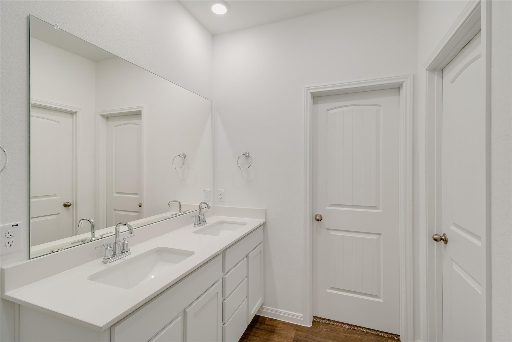 203 Balmorehea St, Kyle, TX 78640