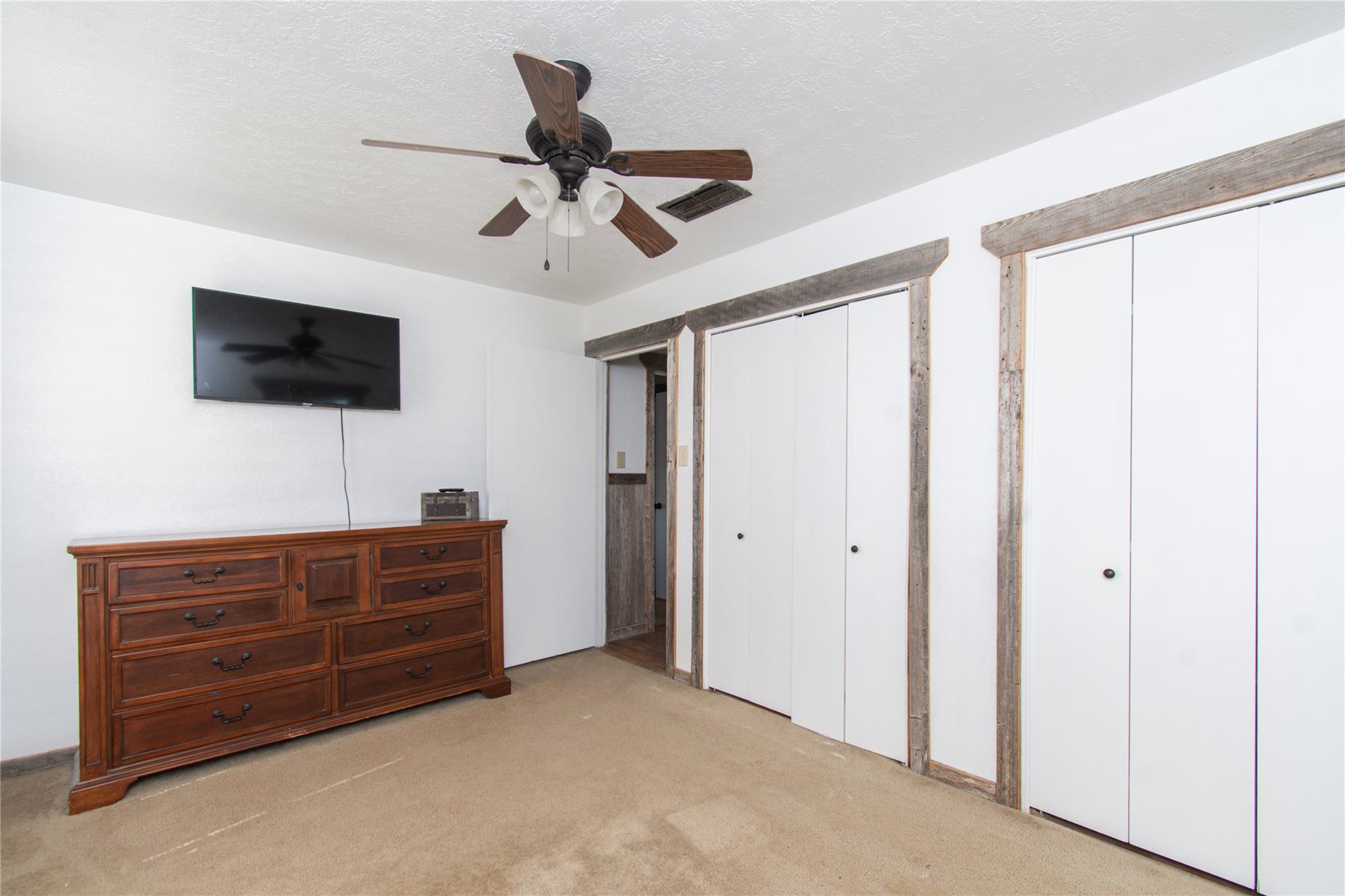 8490 E HWY 190, Rogers, TX 76569