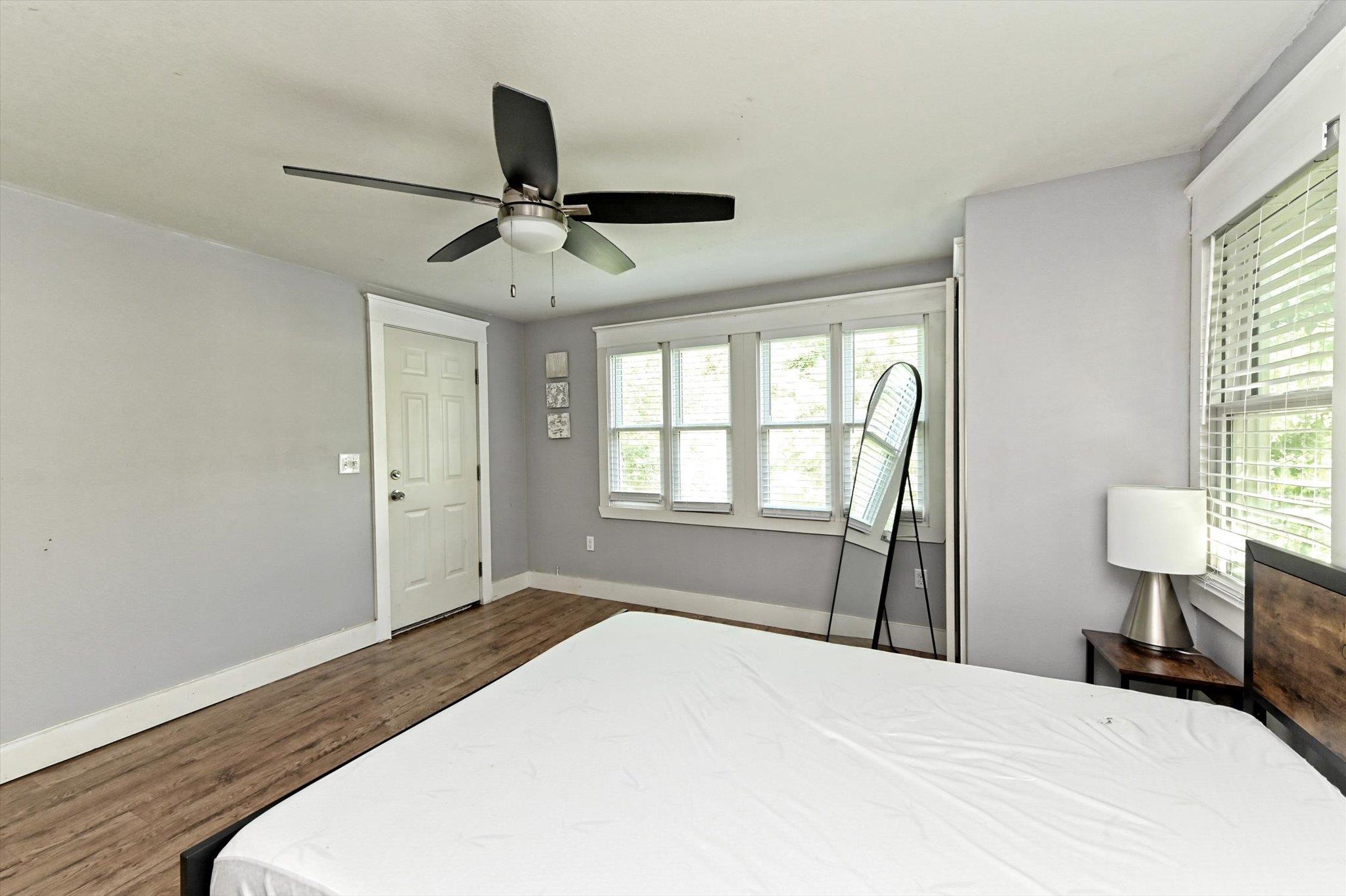 1906 E 21st St, Austin, TX 78722