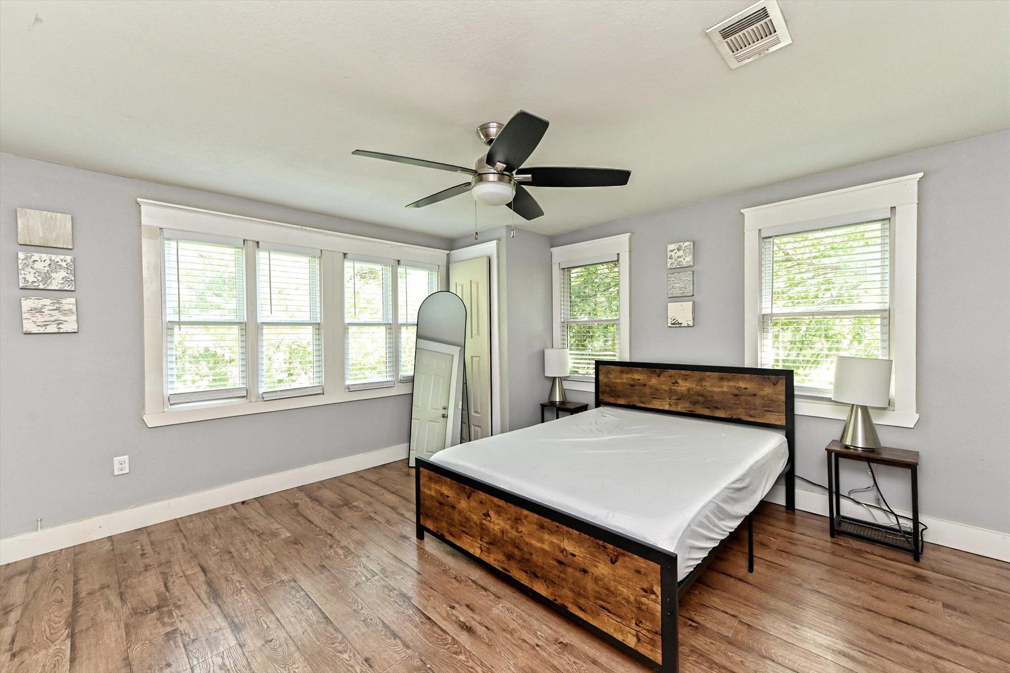 1906 E 21st St, Austin, TX 78722