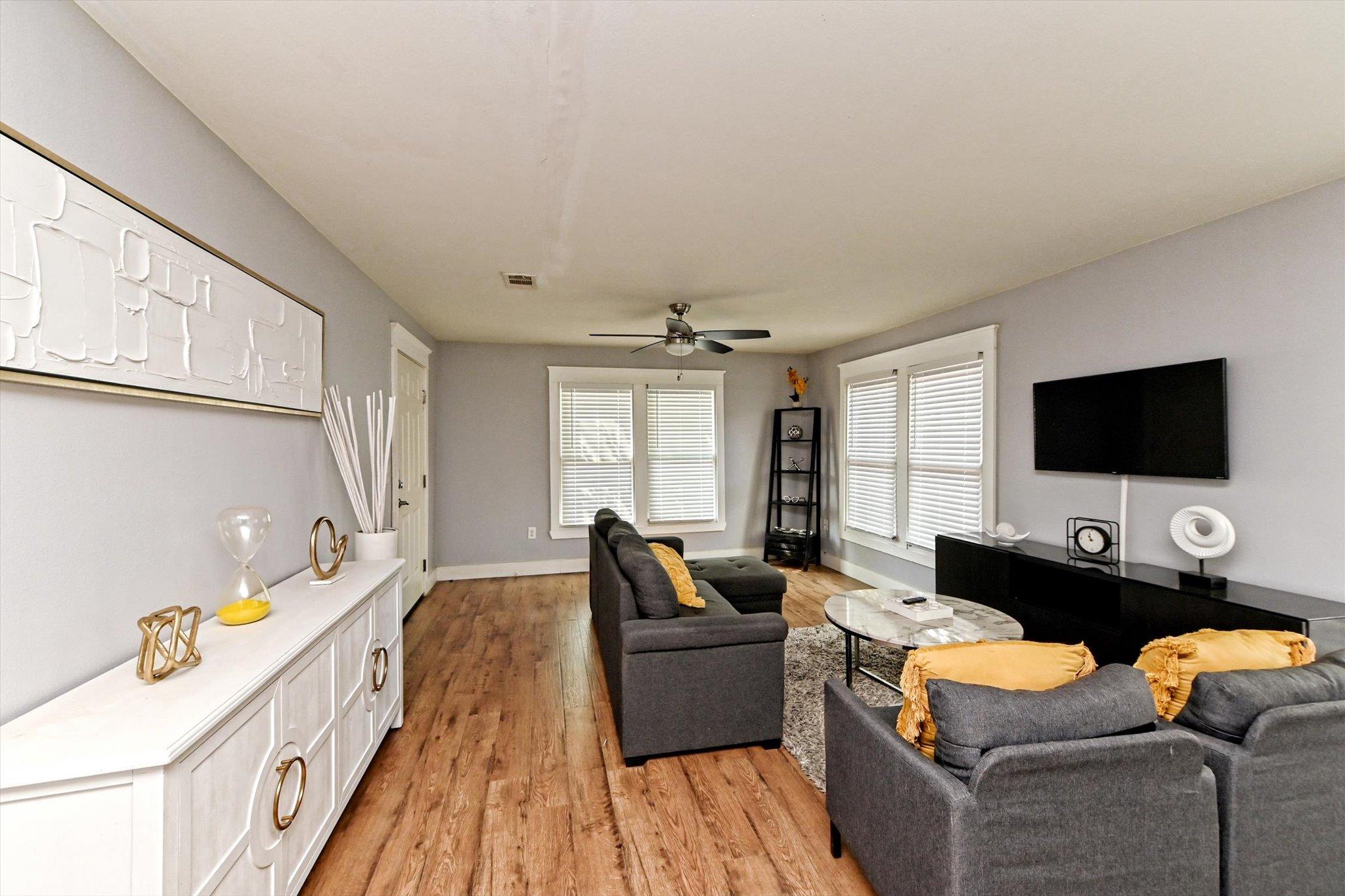 1906 E 21st St, Austin, TX 78722