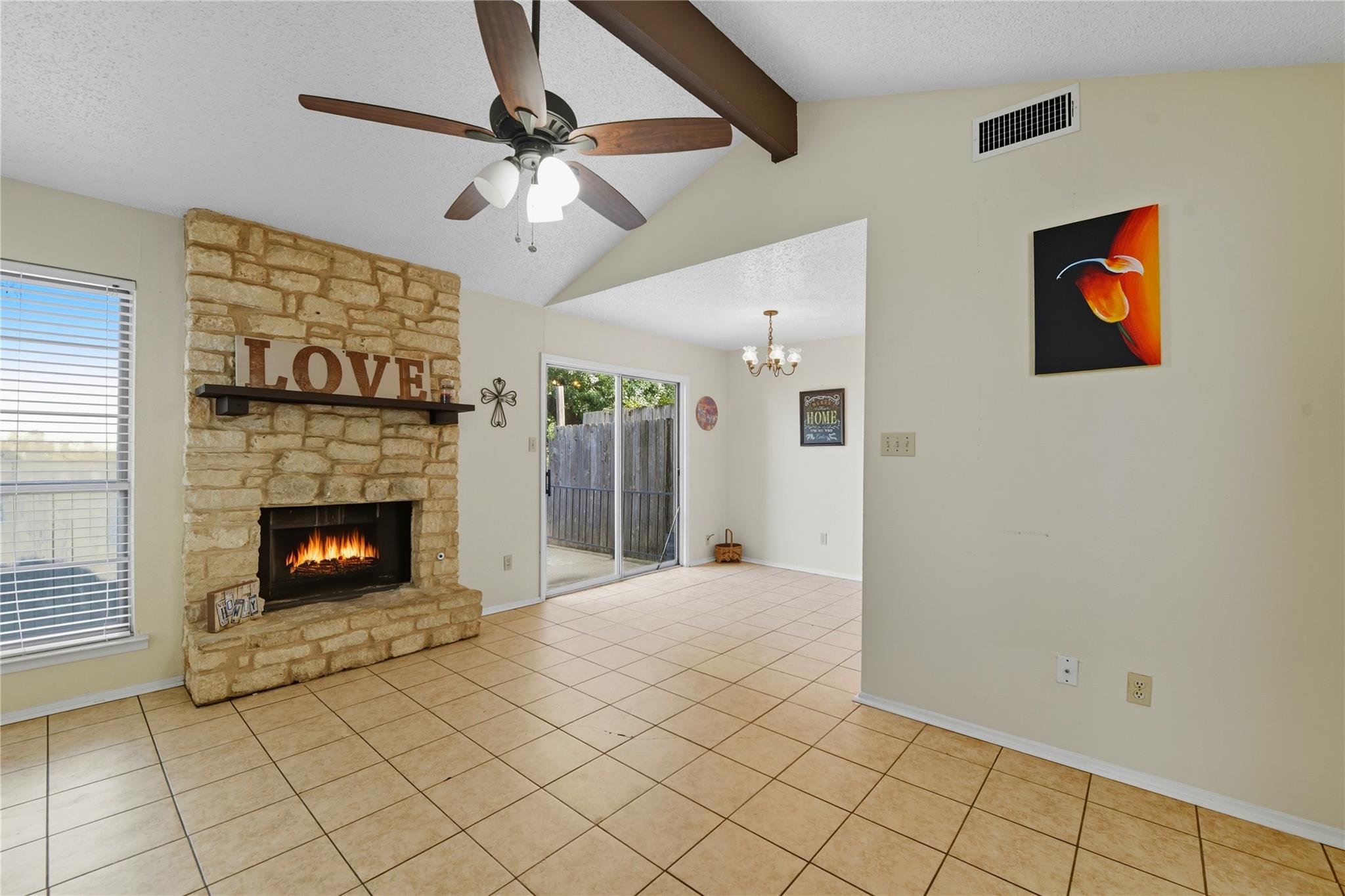 1231 Royal Crest Dr, Killeen, TX 76549