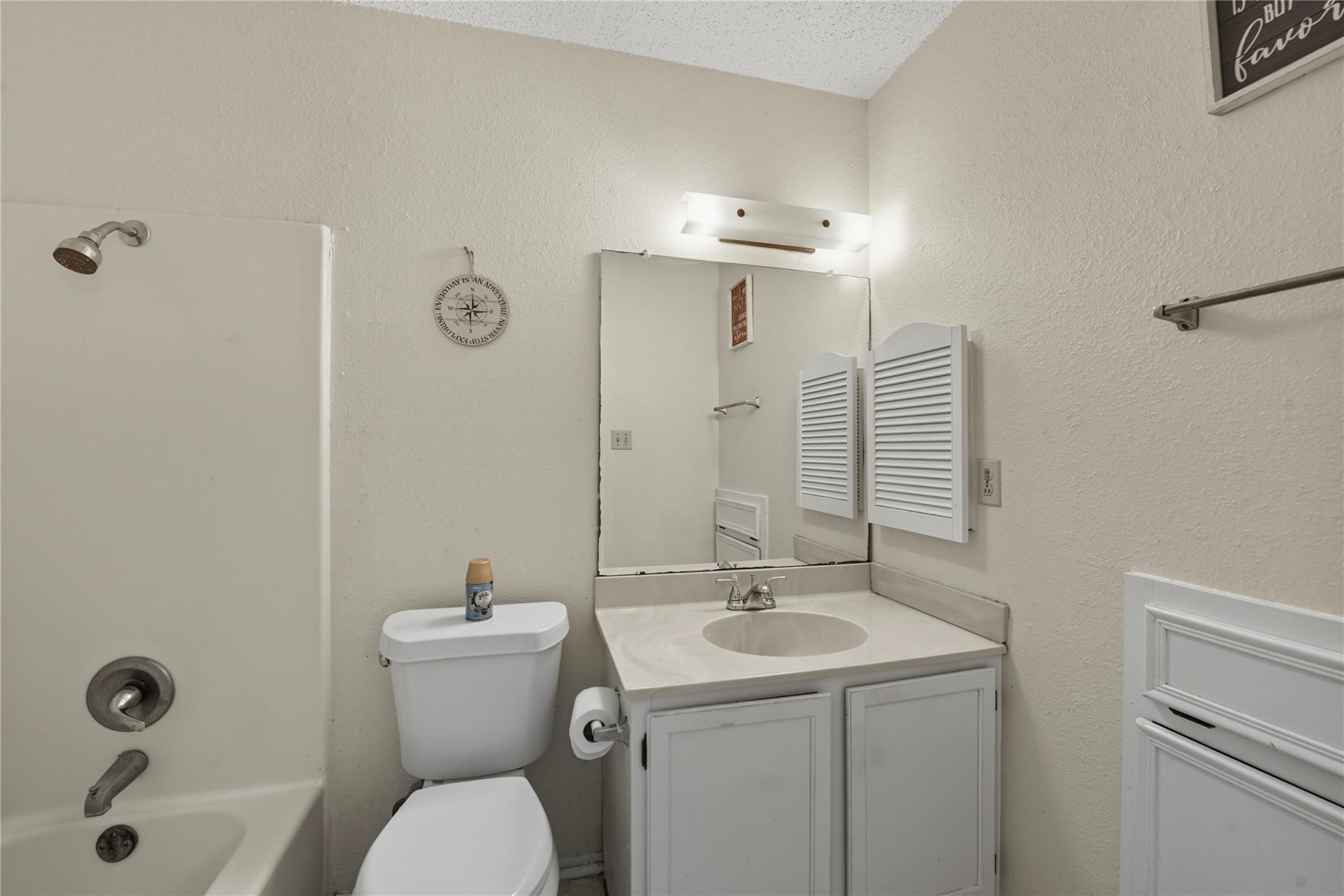 1231 Royal Crest Dr, Killeen, TX 76549