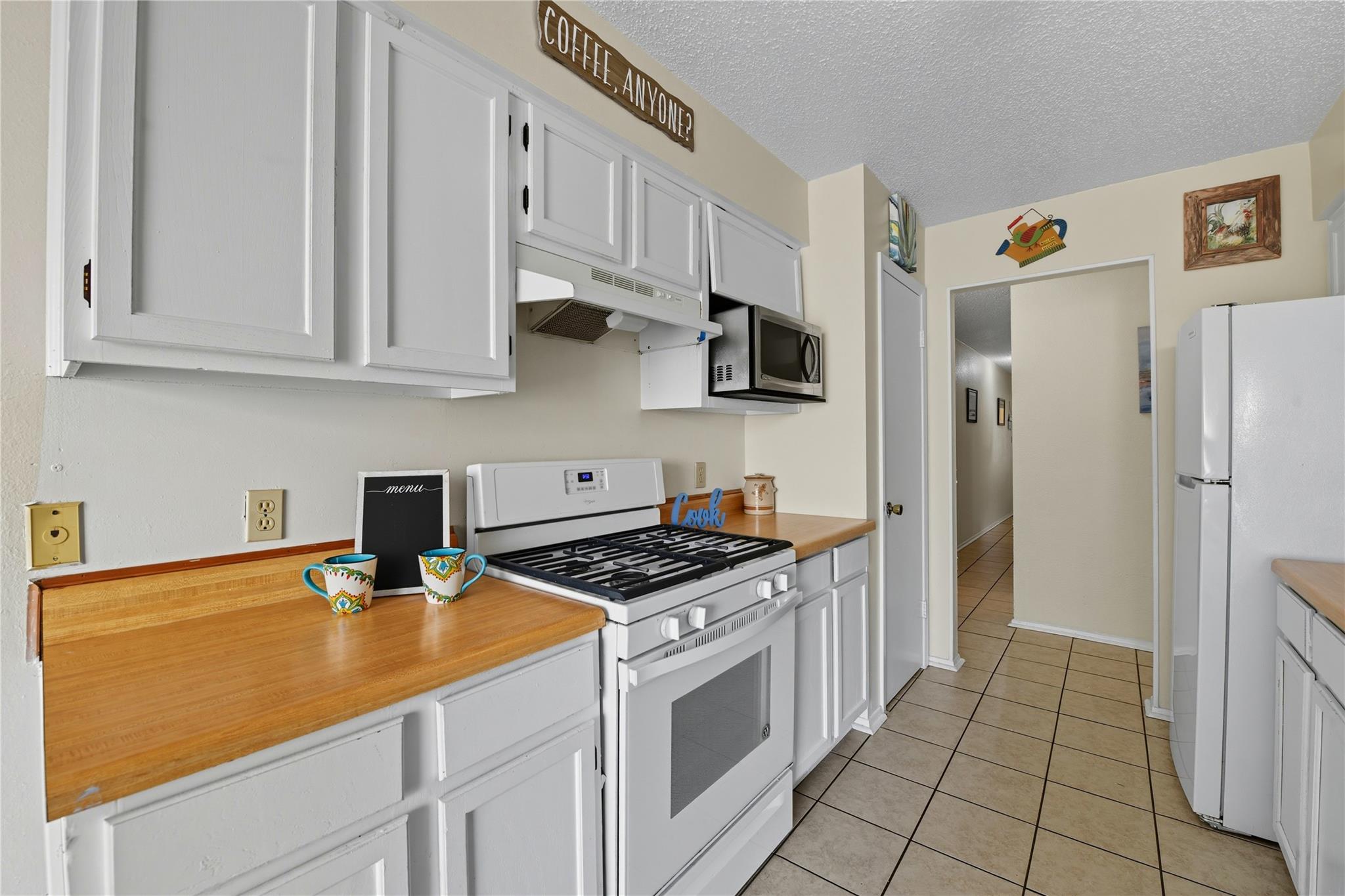 1231 Royal Crest Dr, Killeen, TX 76549